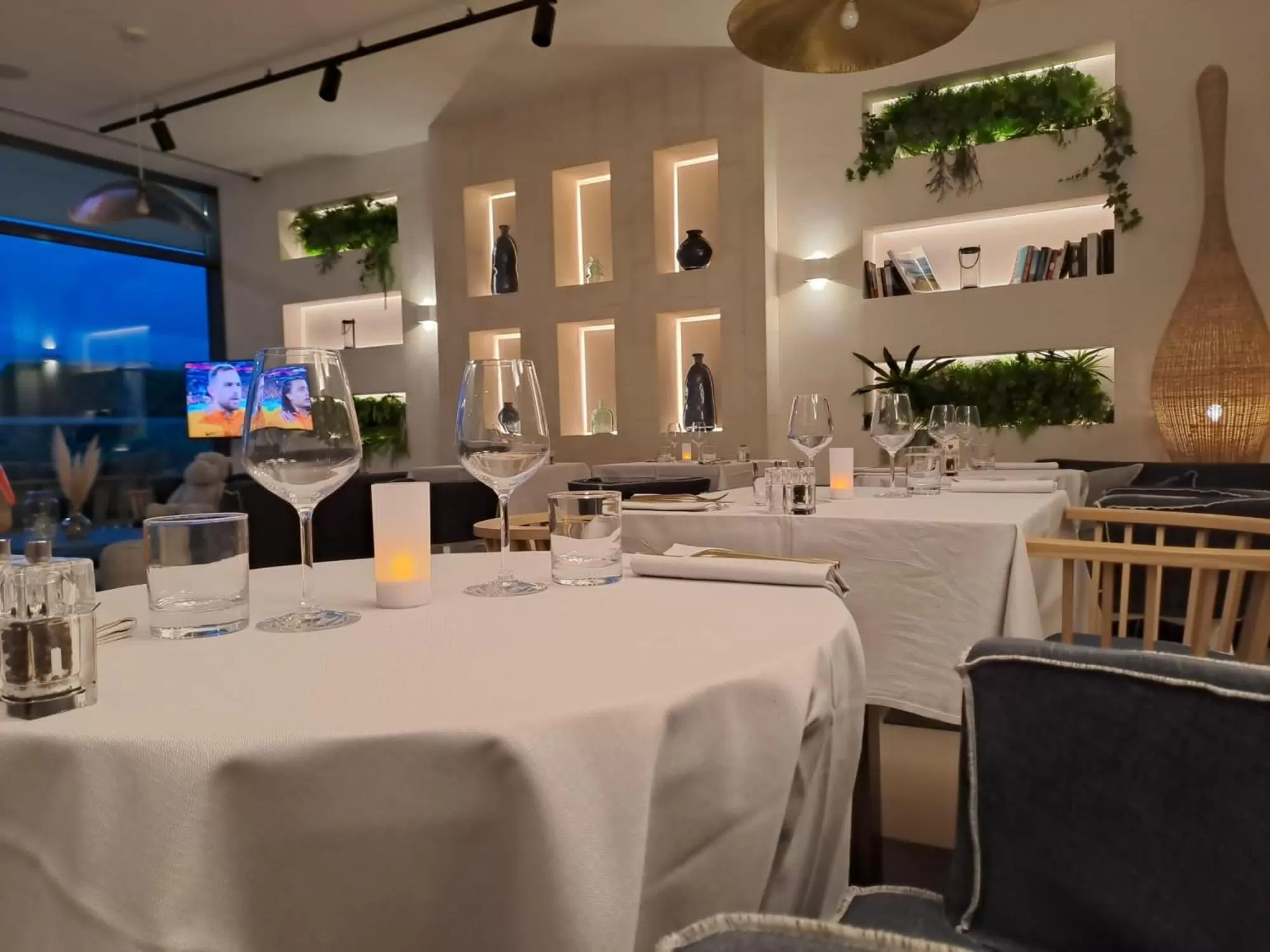 Restaurant/places to eat in Golden Tulip Porto-Vecchio