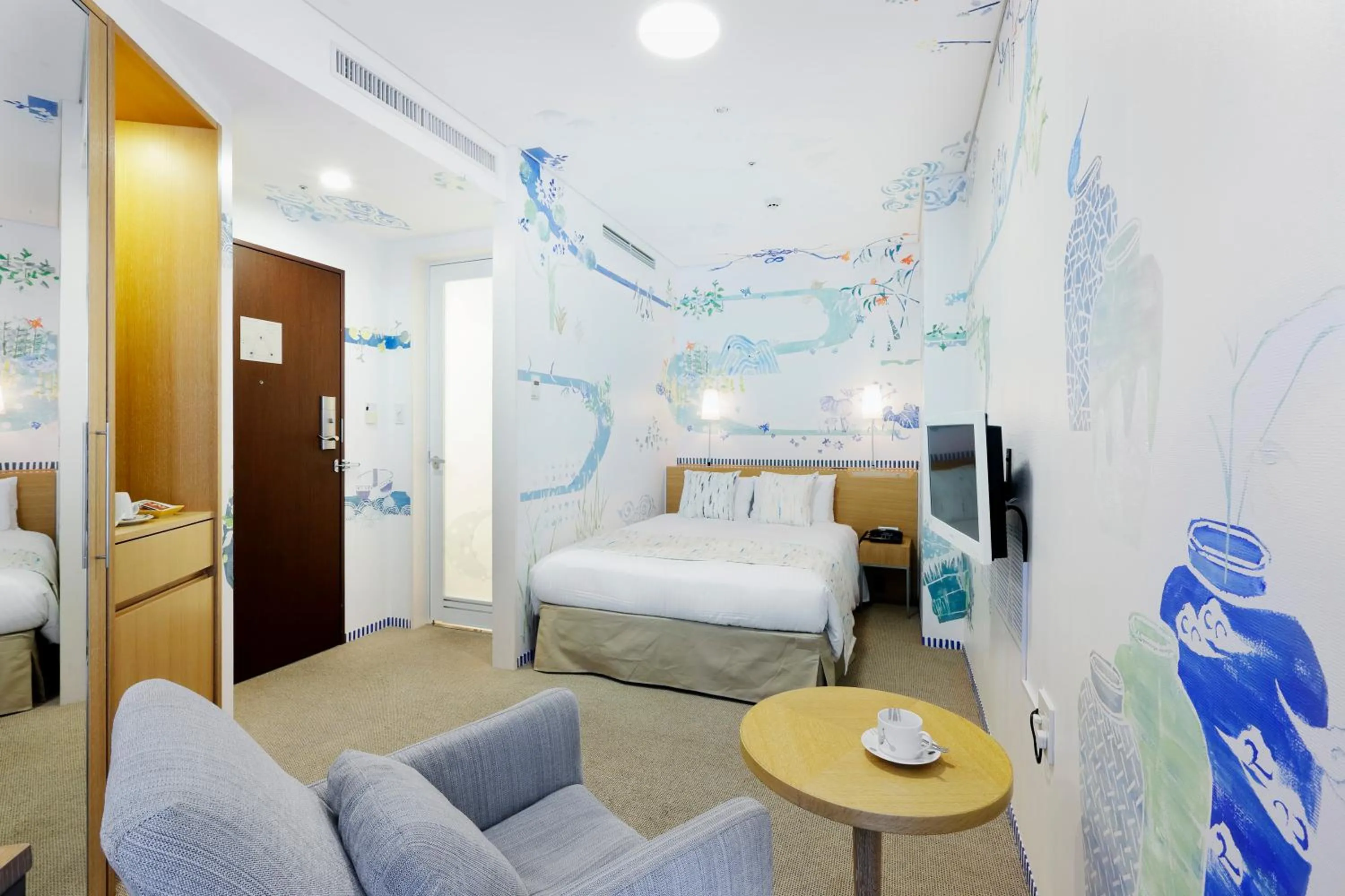 Photo of the whole room, Bed in Park Hotel Tokyo