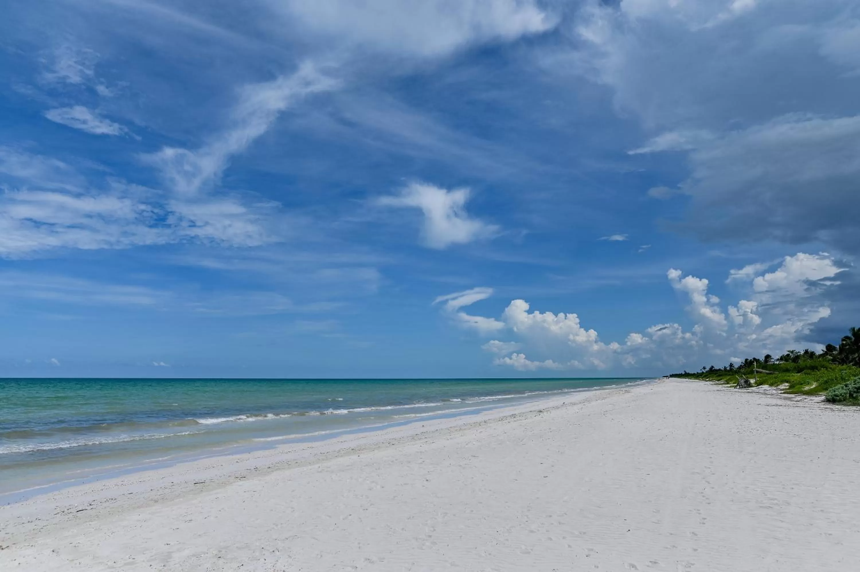 Casa Mate BeachFront Cabañas El Cuyo
