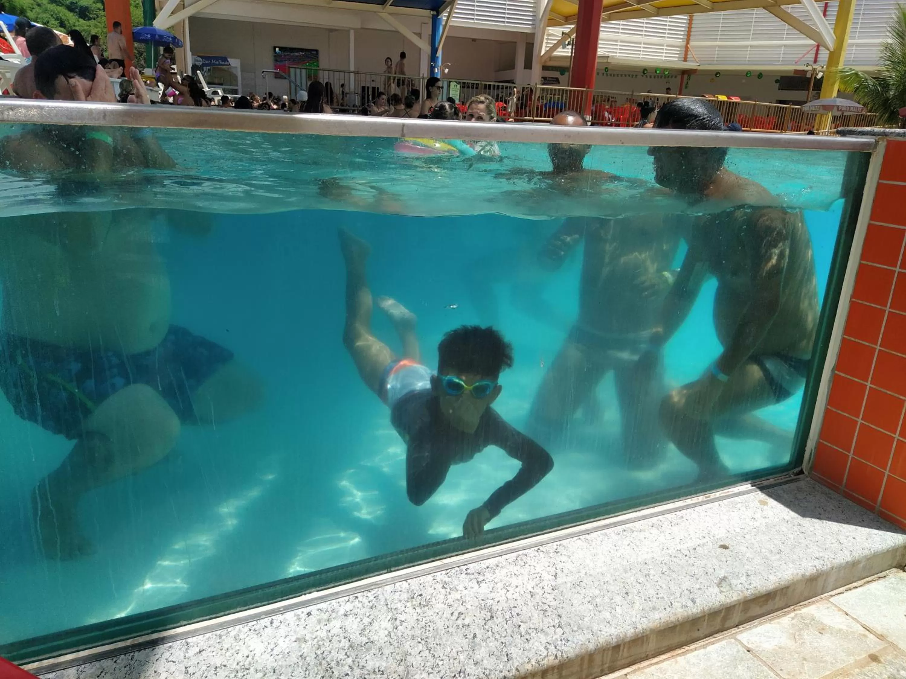 Spazzio Diroma Acqua e Splash Caldas novas, GRATIS PARK