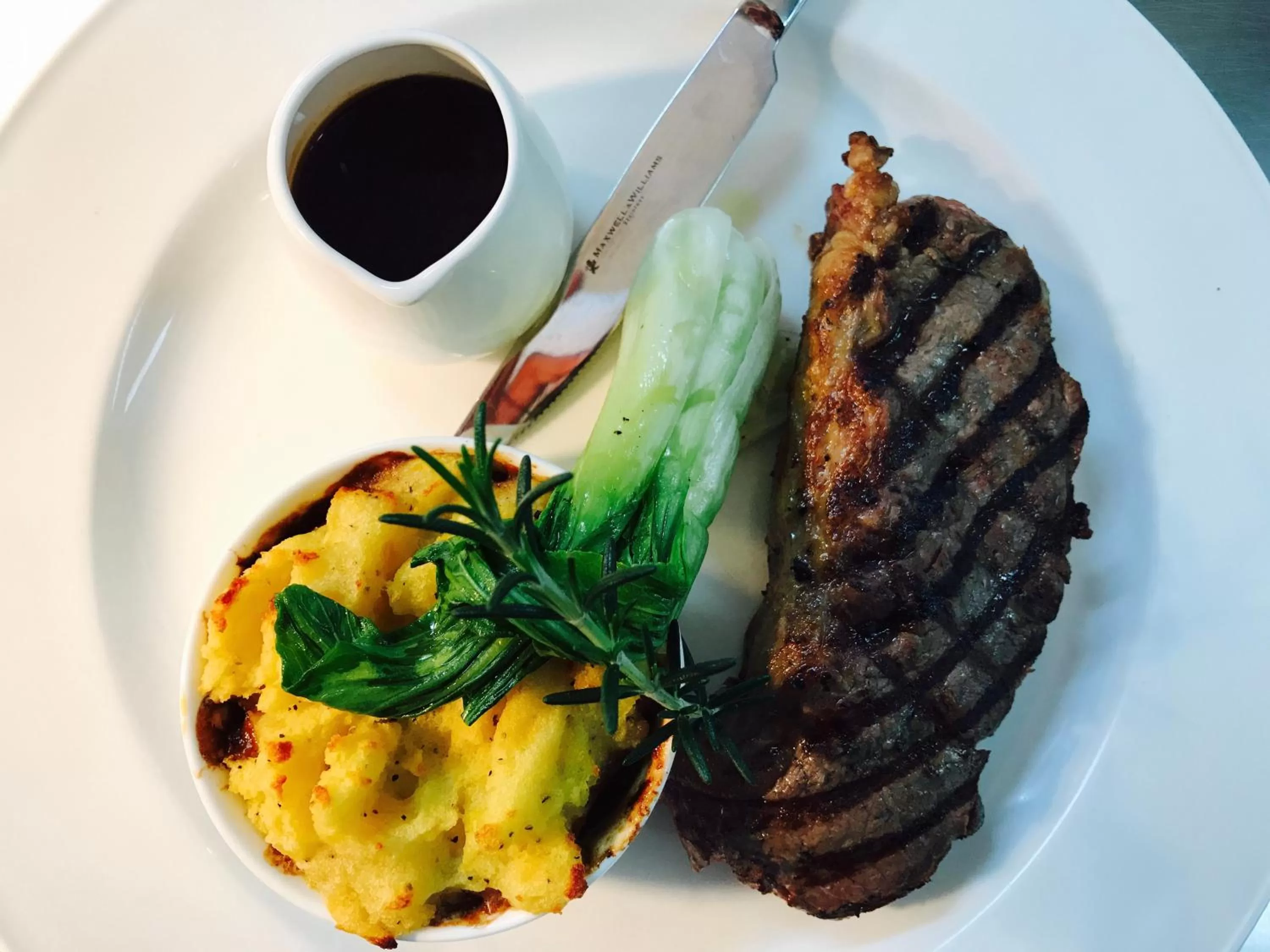 Restaurant/places to eat in The Nautilus