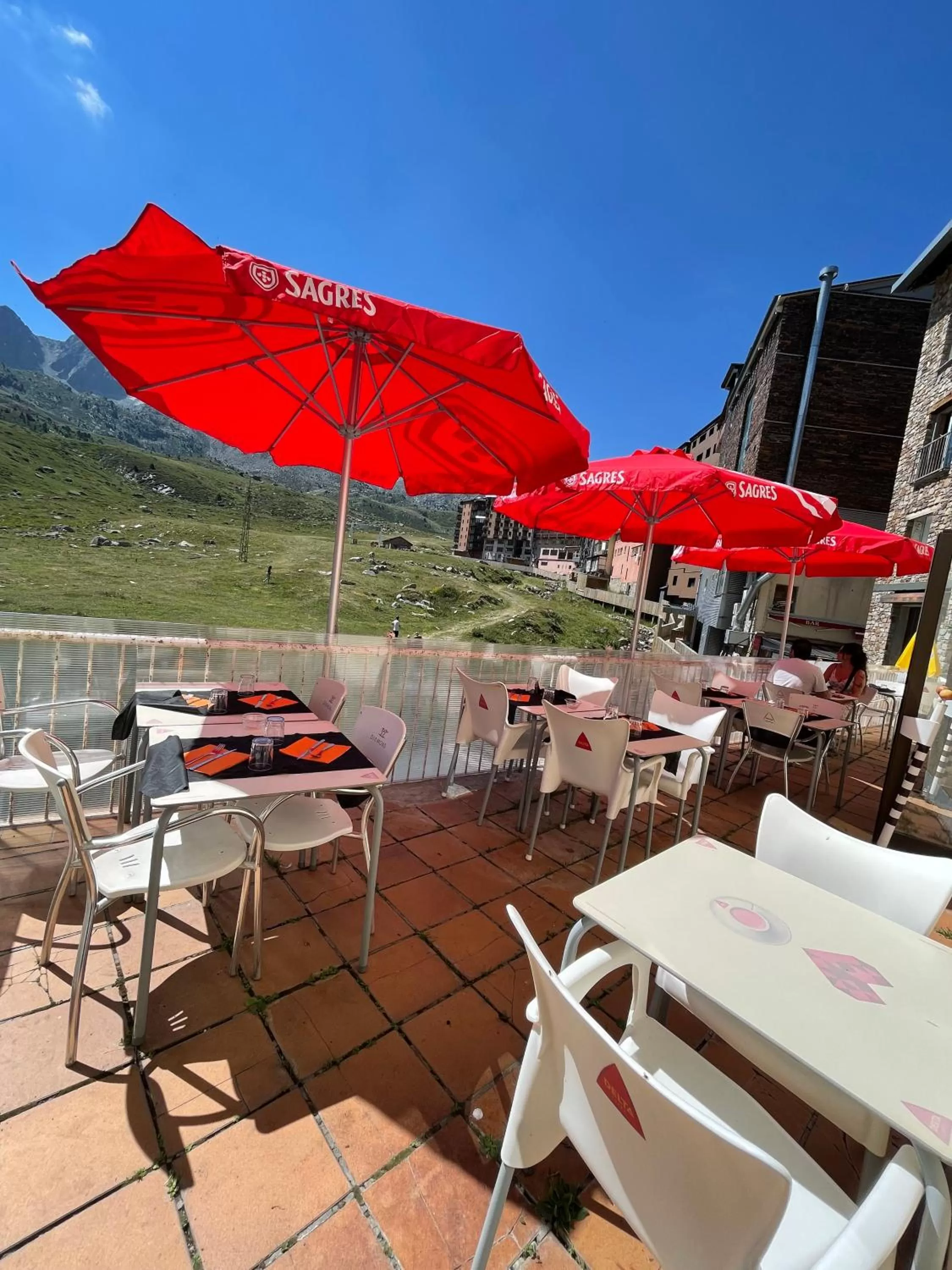 Restaurant/places to eat in Hotel Cims Pas de La Casa