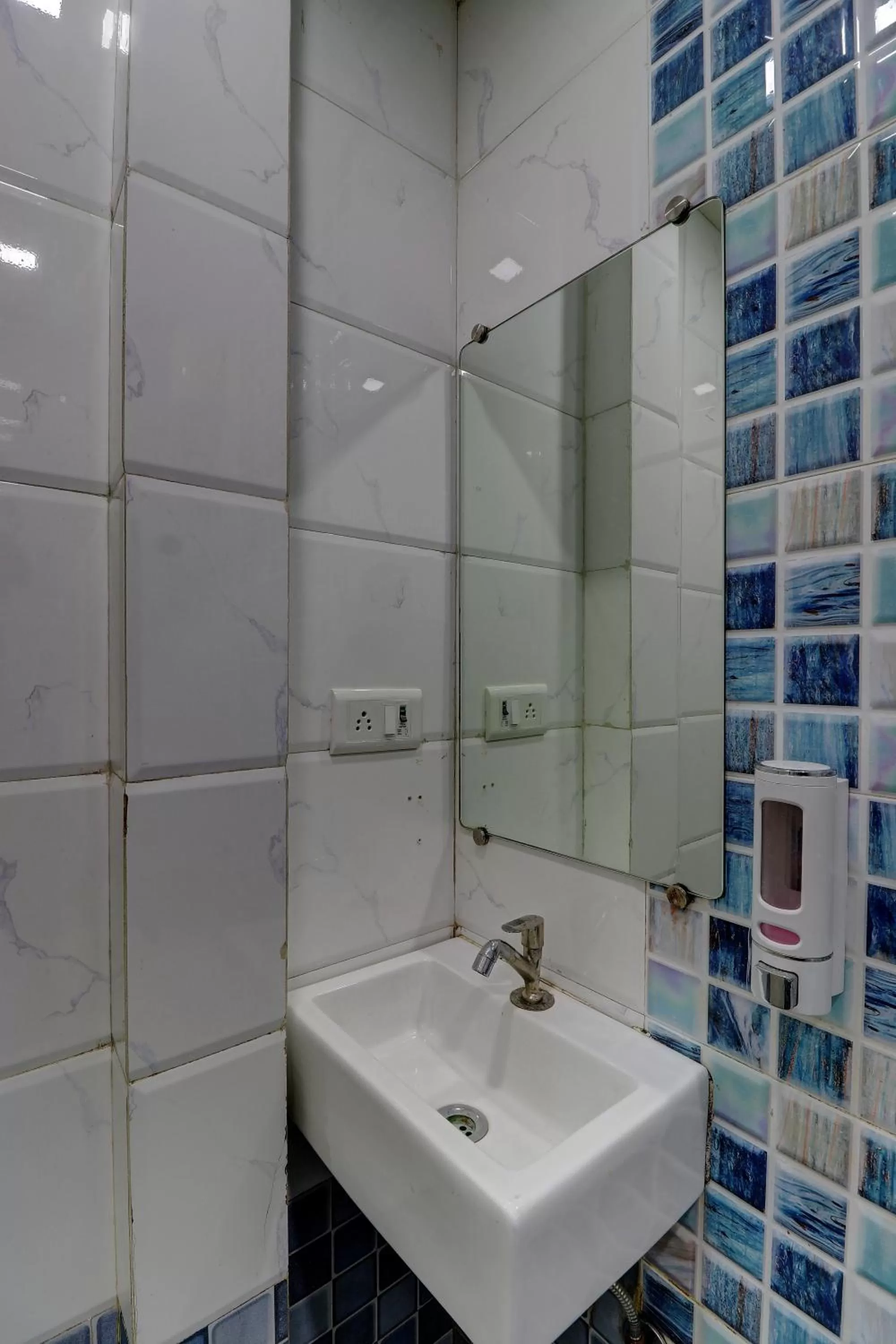 Bathroom in Hotel Magnet