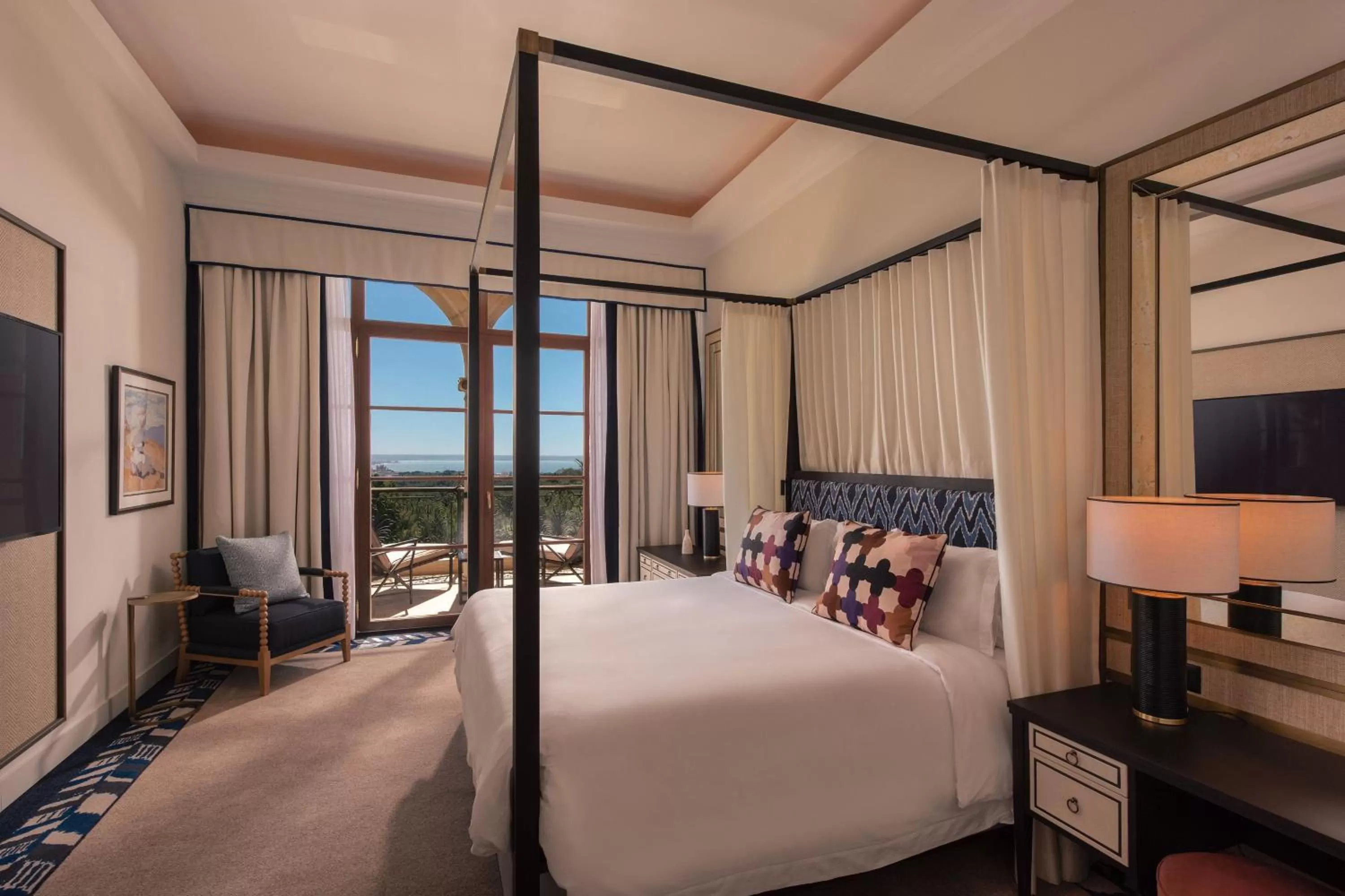 Bedroom, Bed in Castillo Hotel Son Vida, a Luxury Collection Hotel, Mallorca