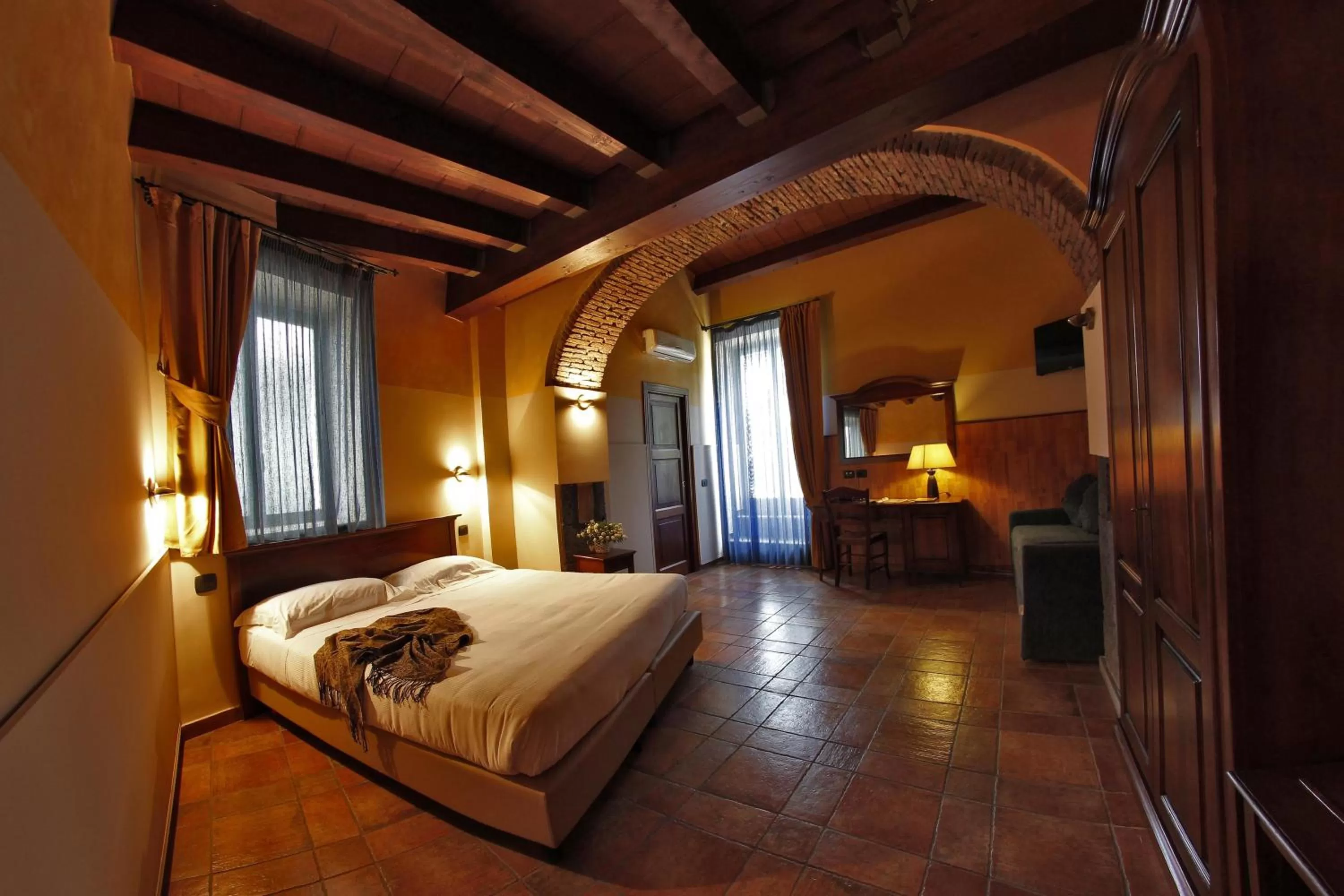 Night, Bed in La Dimora del Faro