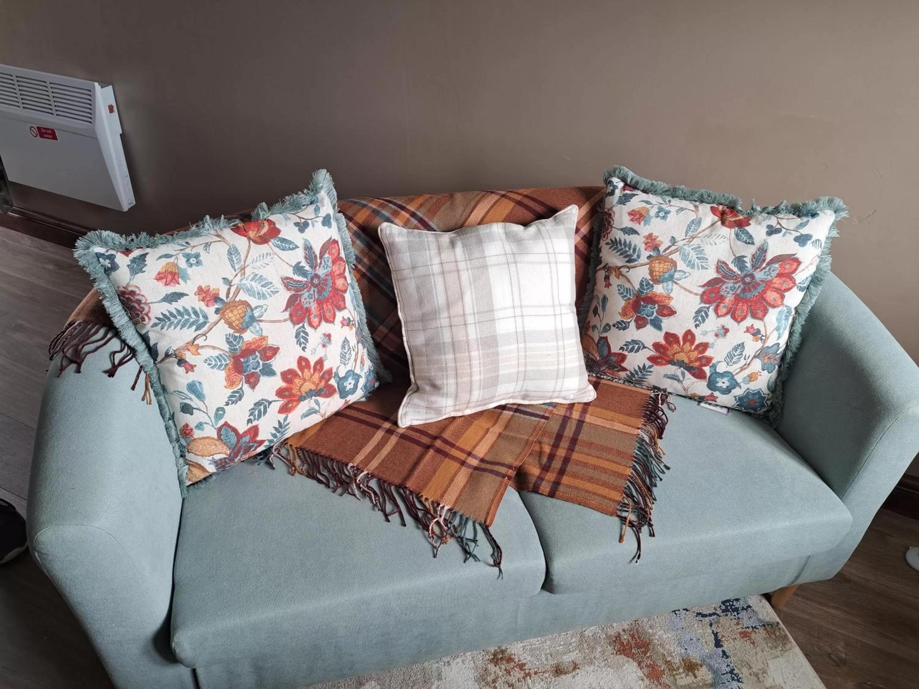 Seating area in Lion Hotel & Studio Apartments