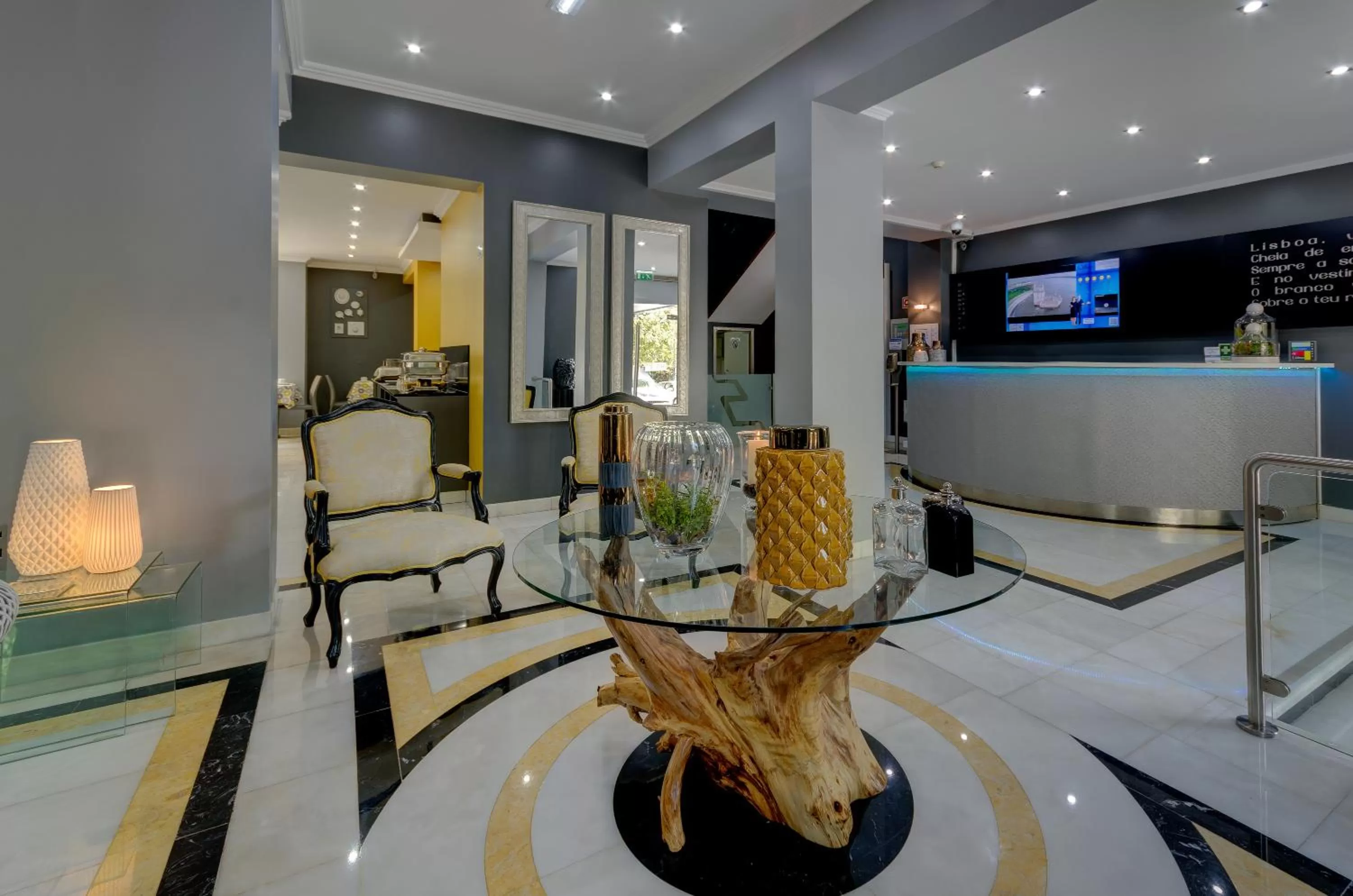 Lobby or reception in Hotel Avenida Park