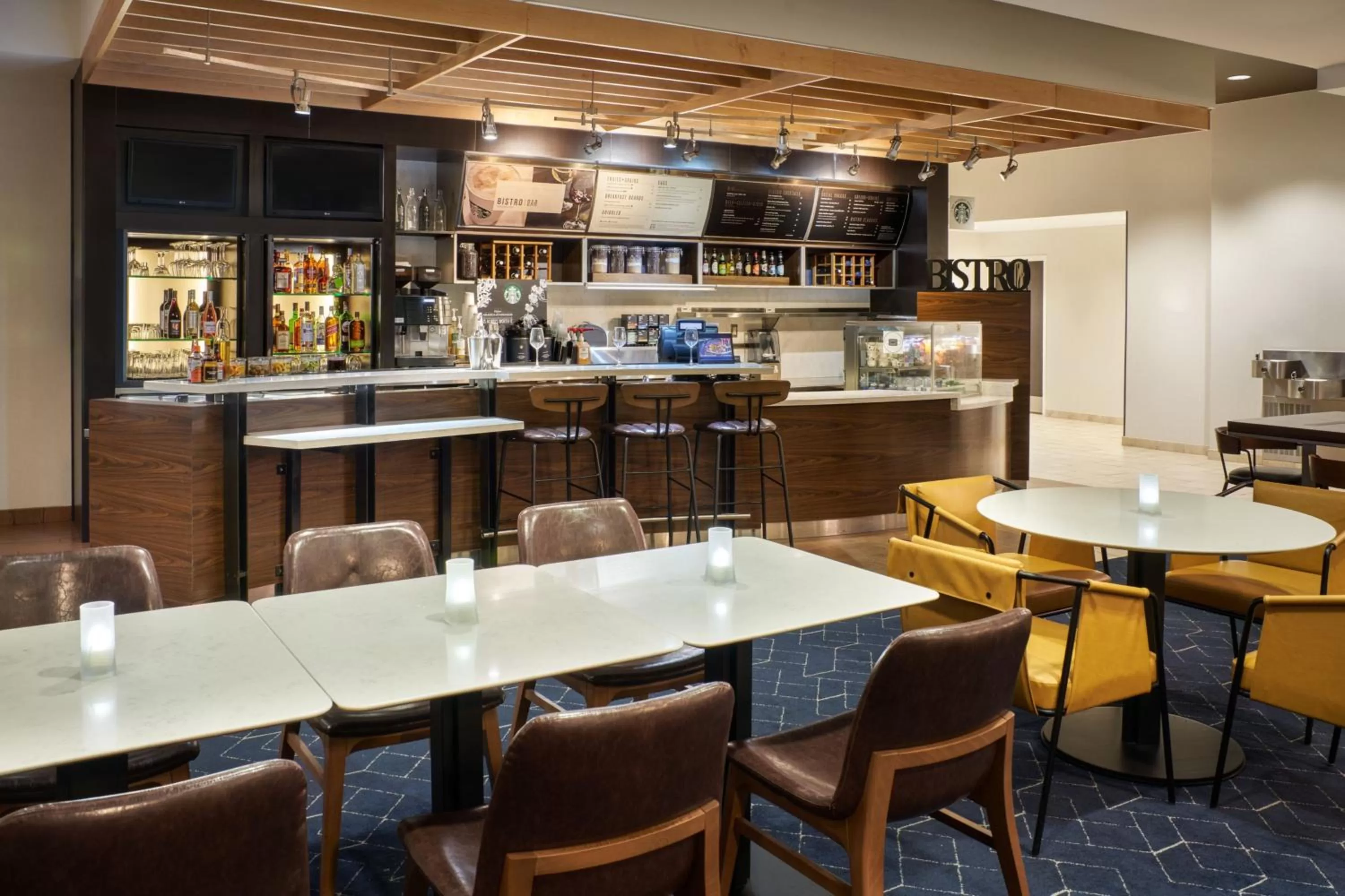 Restaurant/places to eat in Courtyard by Marriott Glassboro Rowan University
