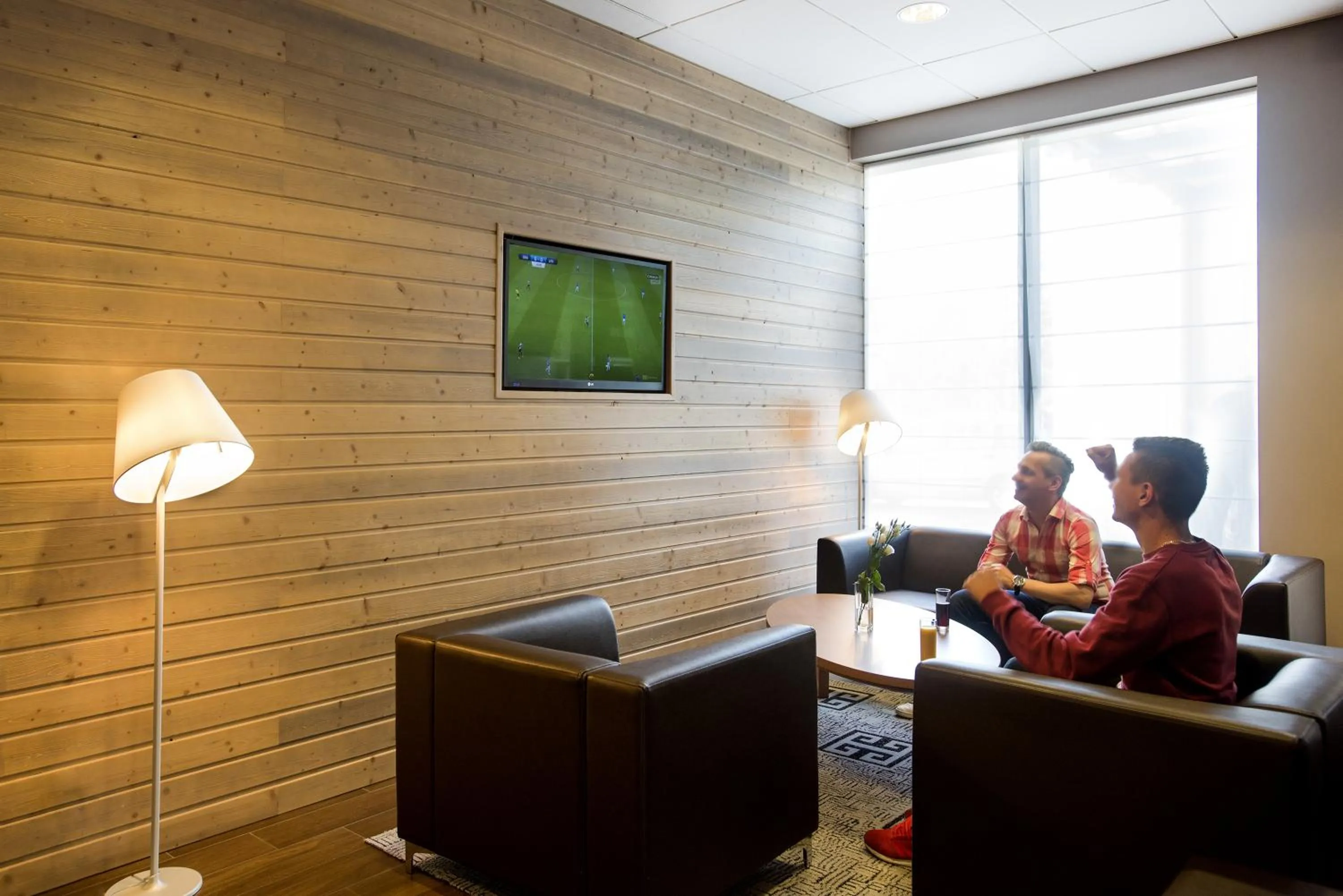 Lounge or bar in Campanile Bydgoszcz