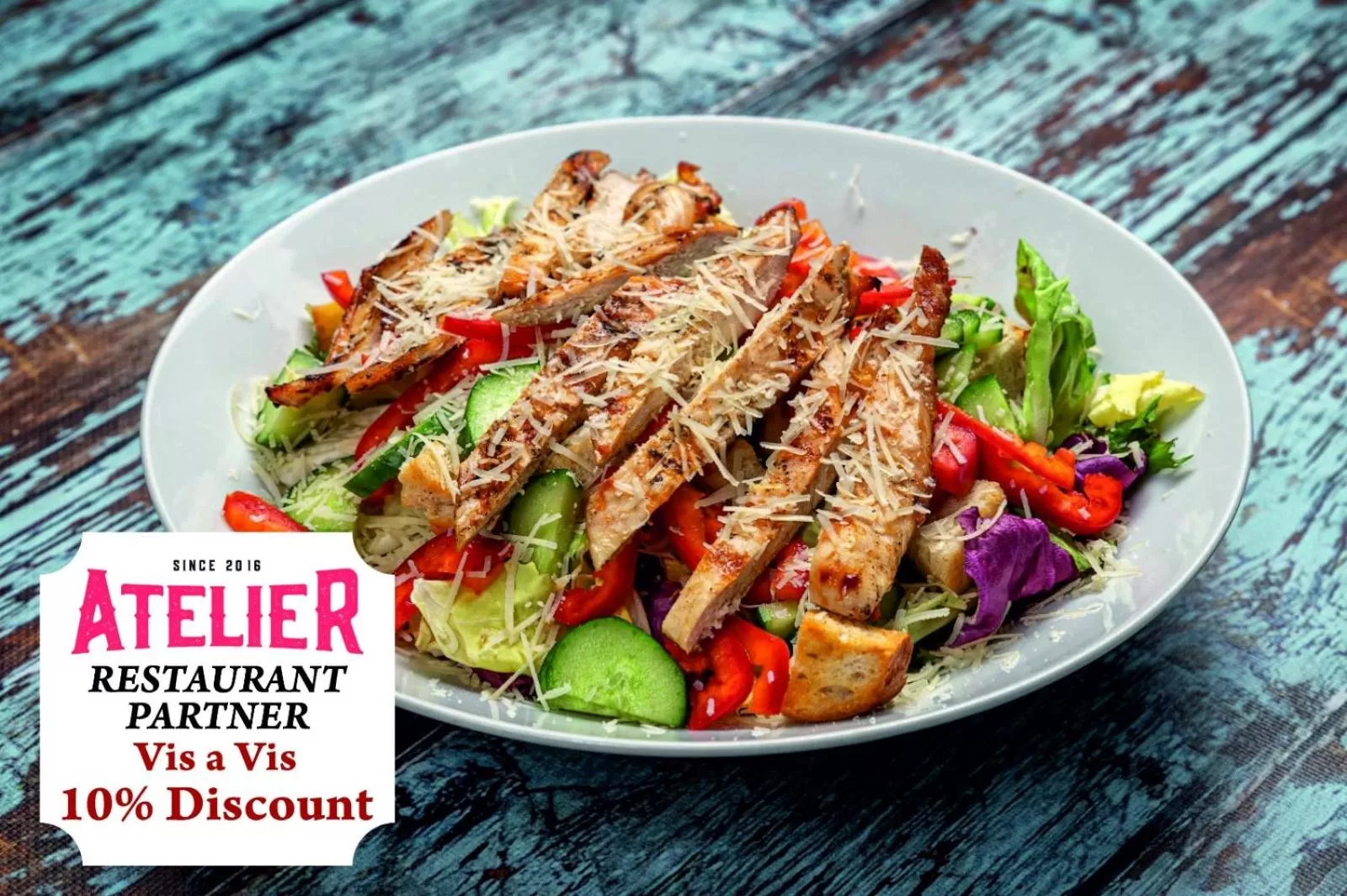 Restaurant/places to eat in La Strada Boutique Villa