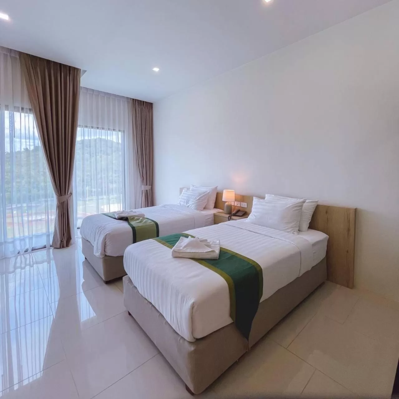 Bed in Viva Montane Hotel Pattaya