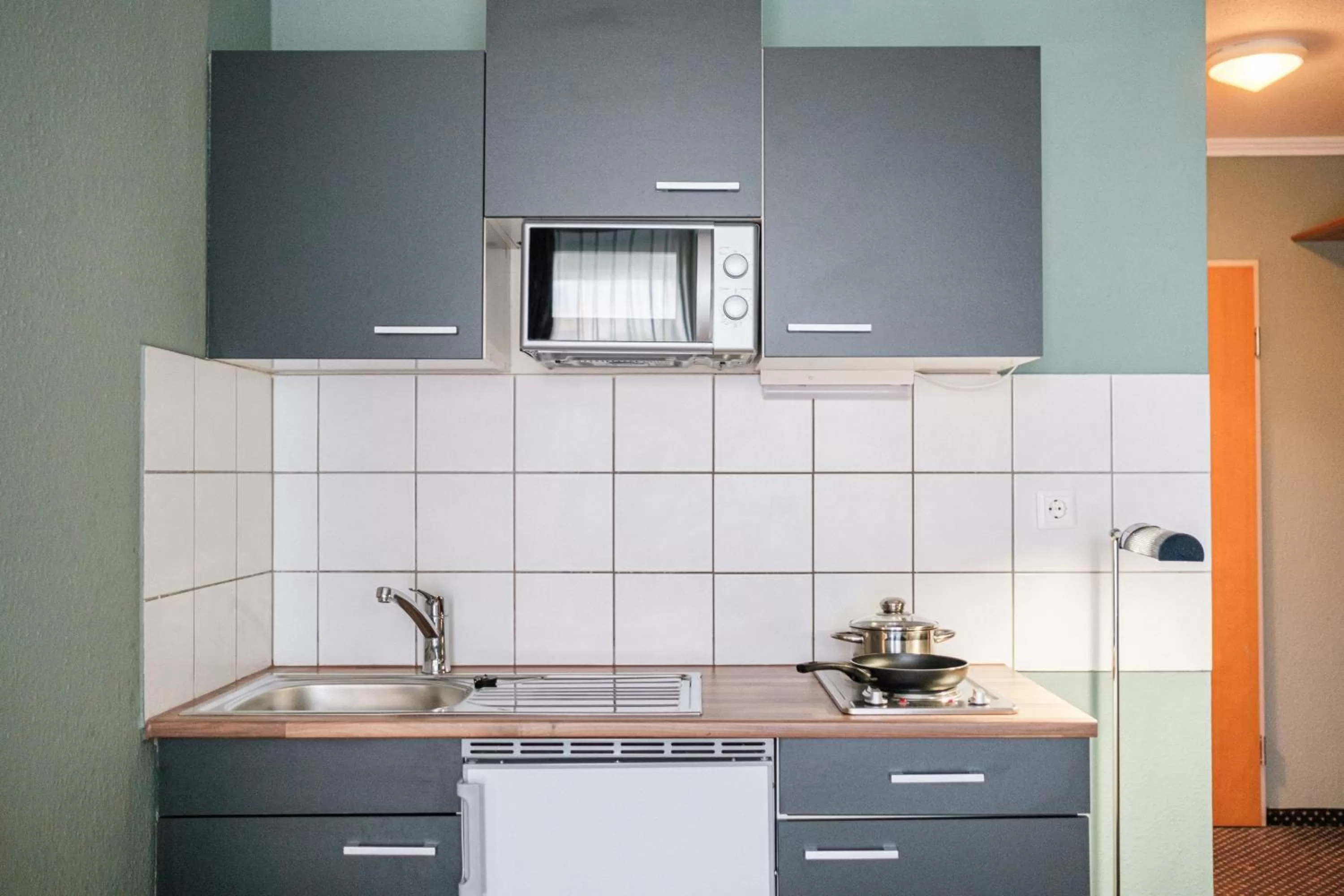 Kitchen or kitchenette in Hotel Residenz Pforzheim