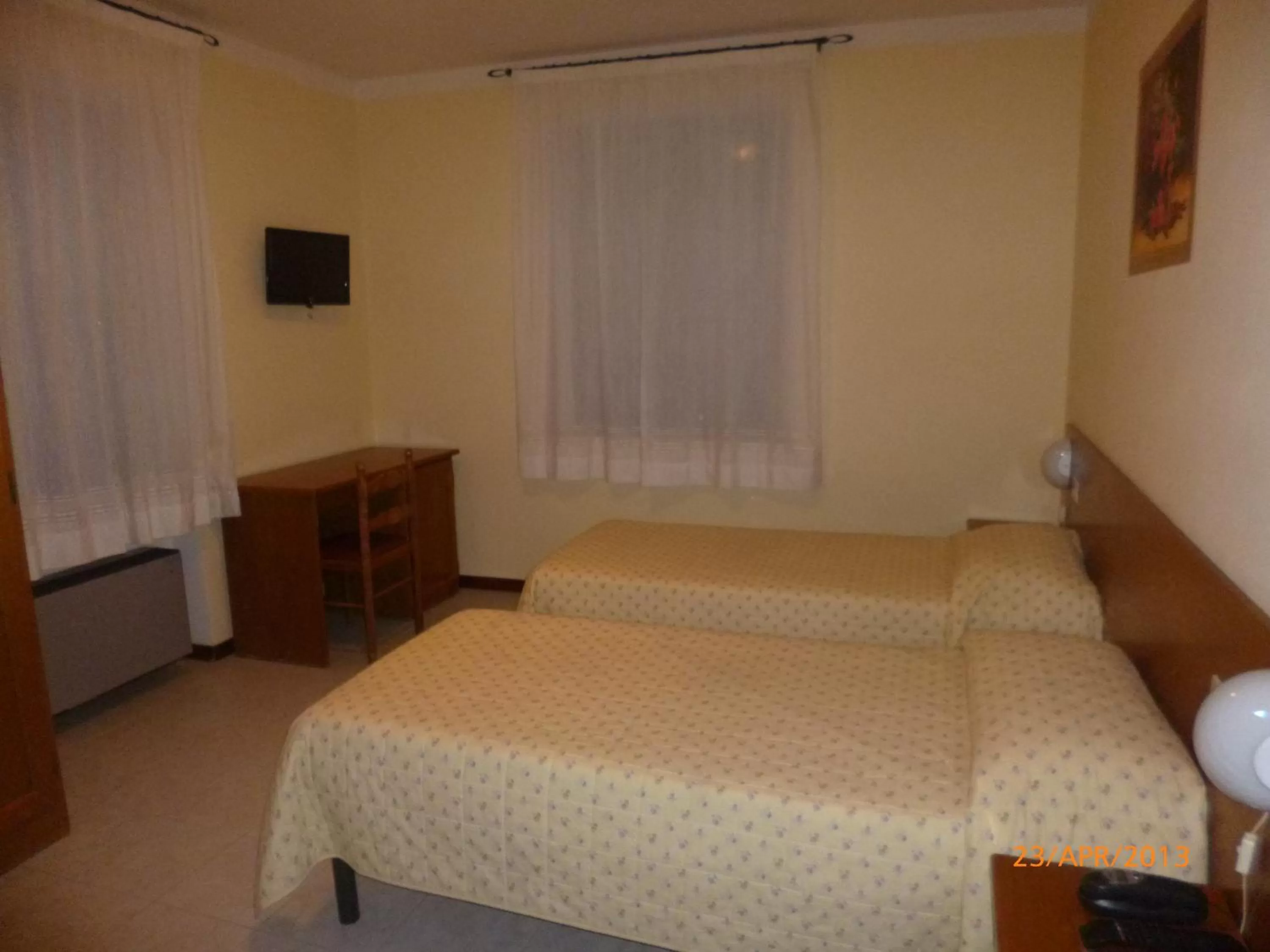 Bedroom, Bed in Albergo La Foresteria