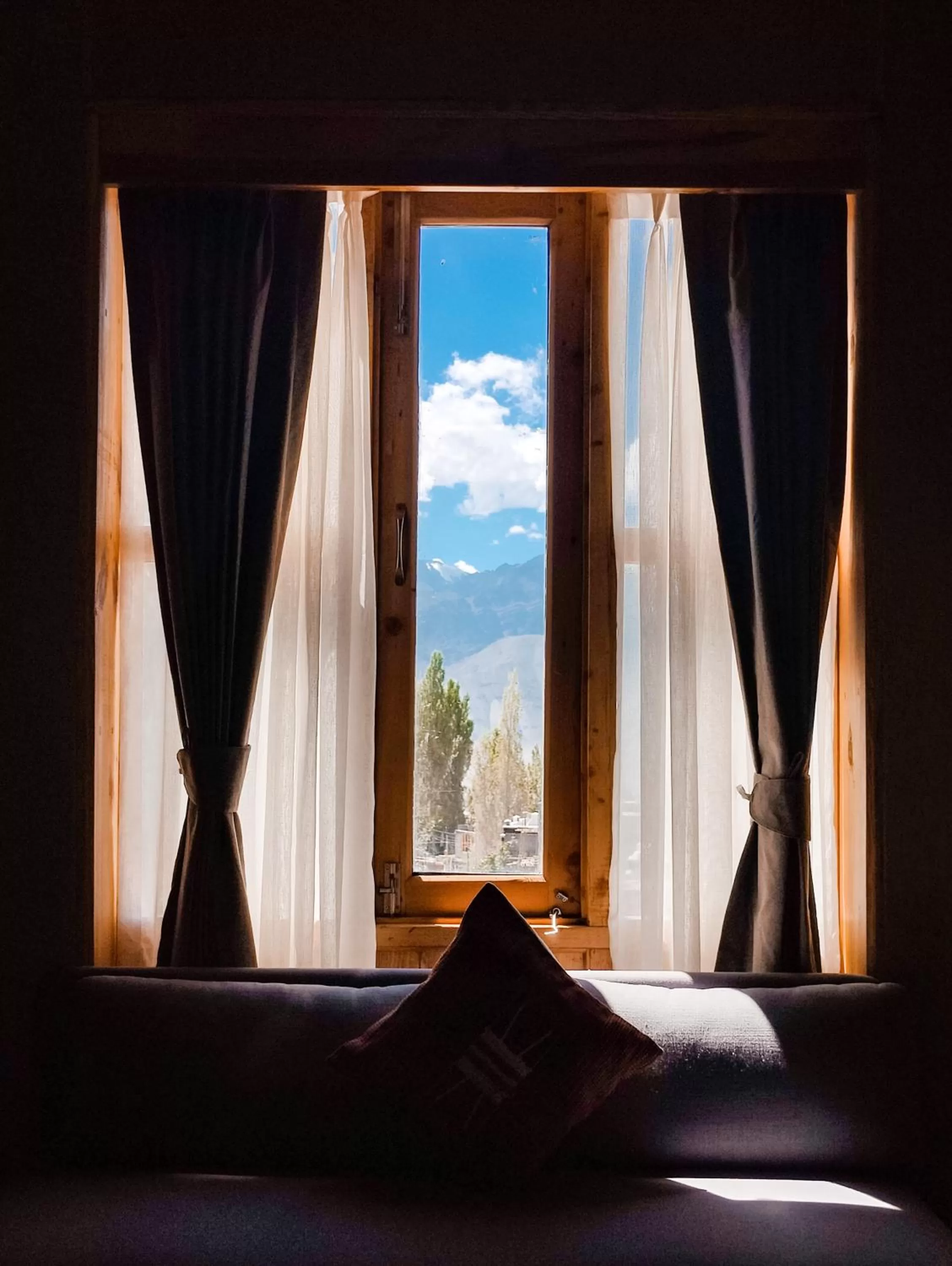 Bedroom, Bed in Chospa Hotel, Leh