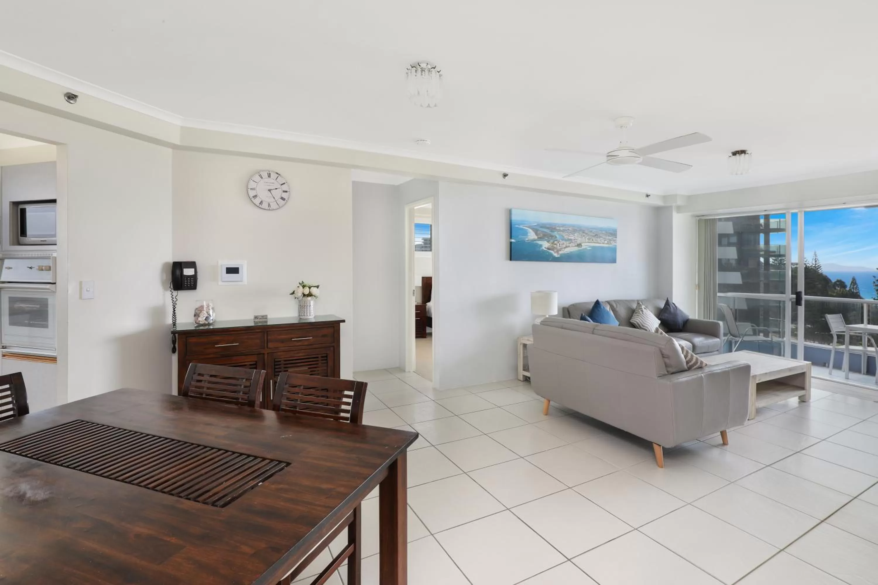 Living room in ULTIQA Points North