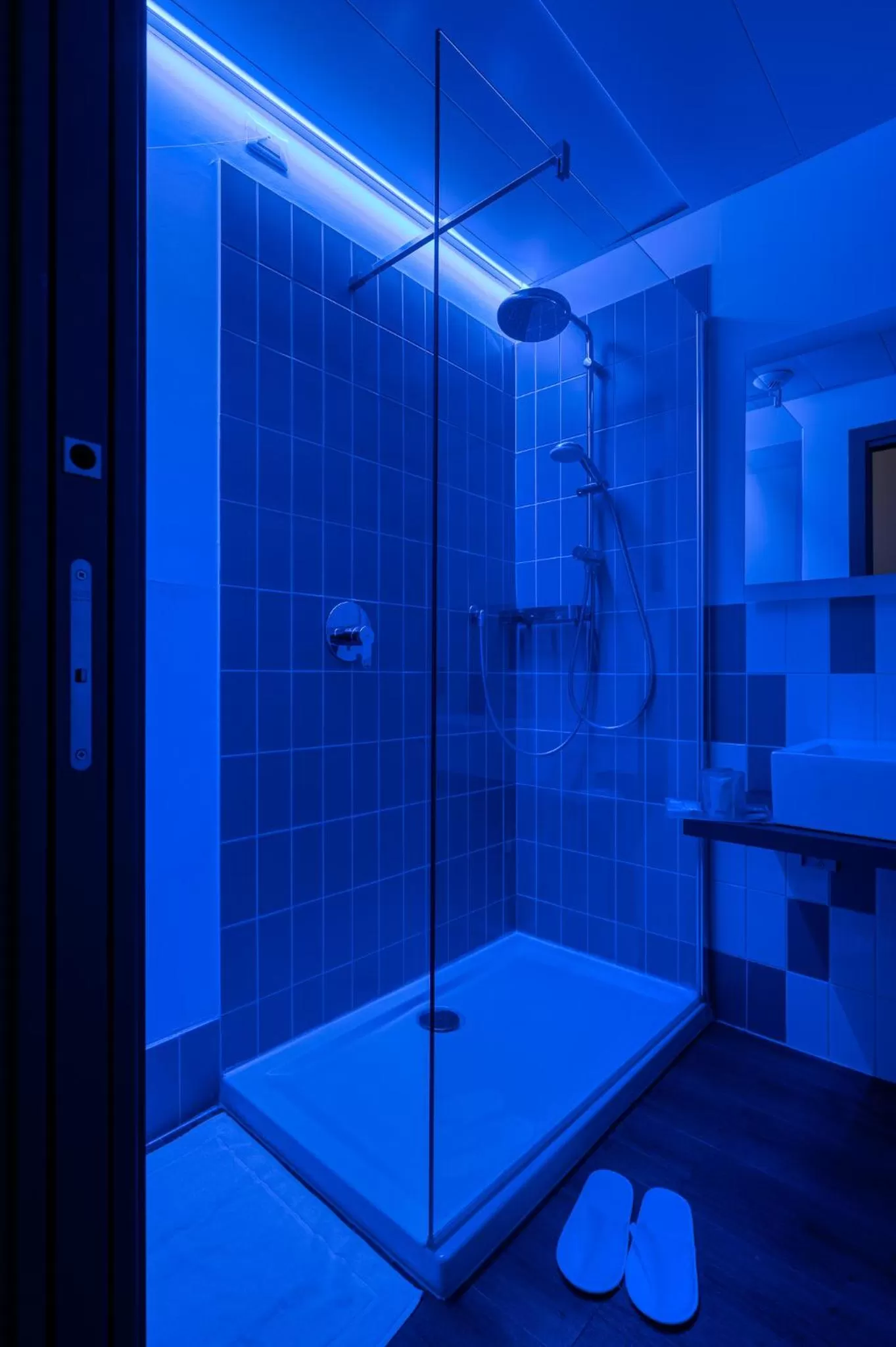 Shower in Smart Hotel Napoli