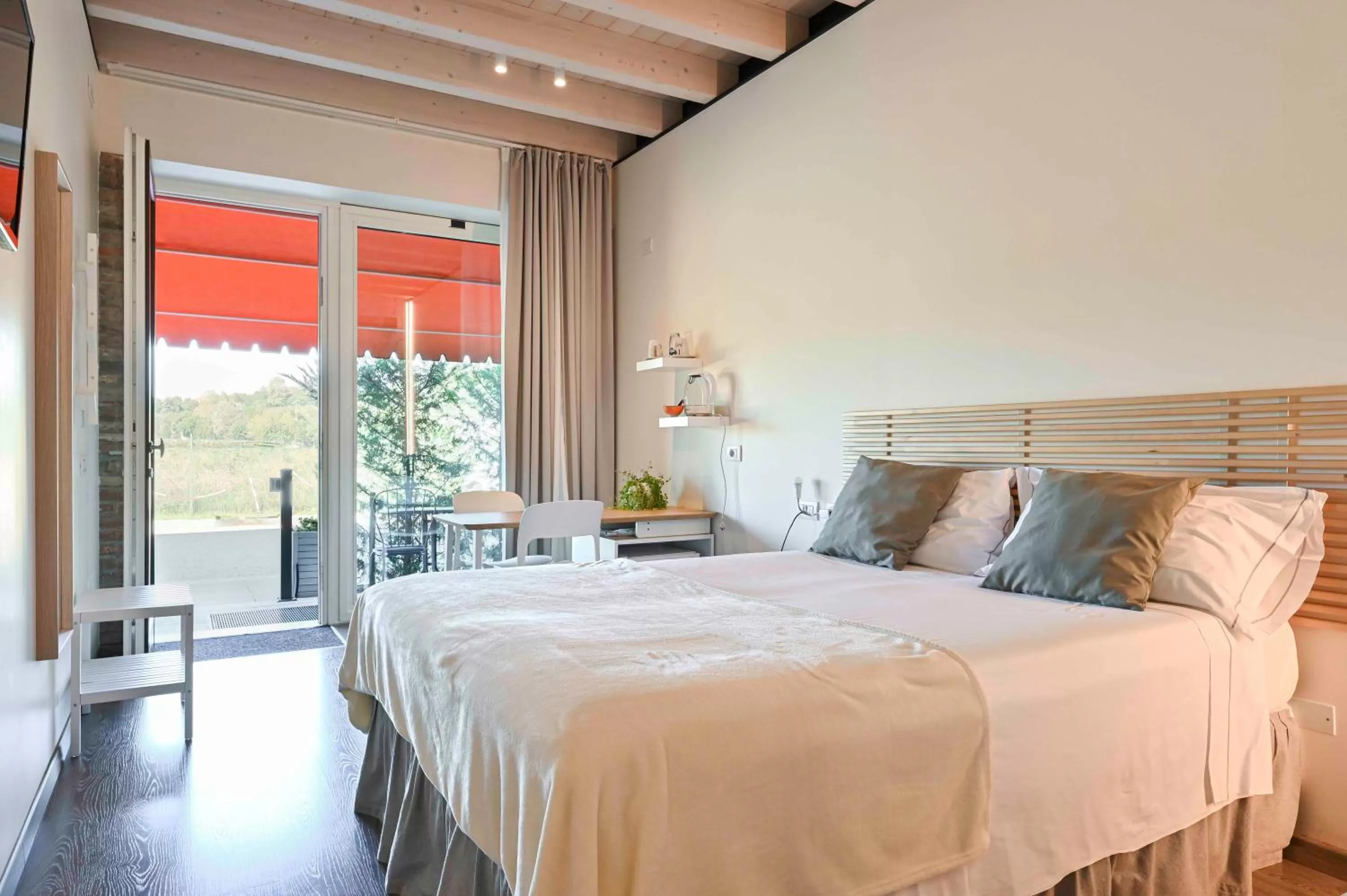 Bed in Casa Lidia - ALLOGGI SMART