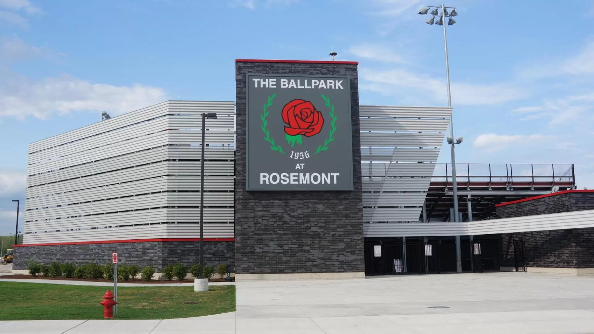 Nearby landmark in Staybridge Suites Chicago O'Hare - Rosemont by IHG