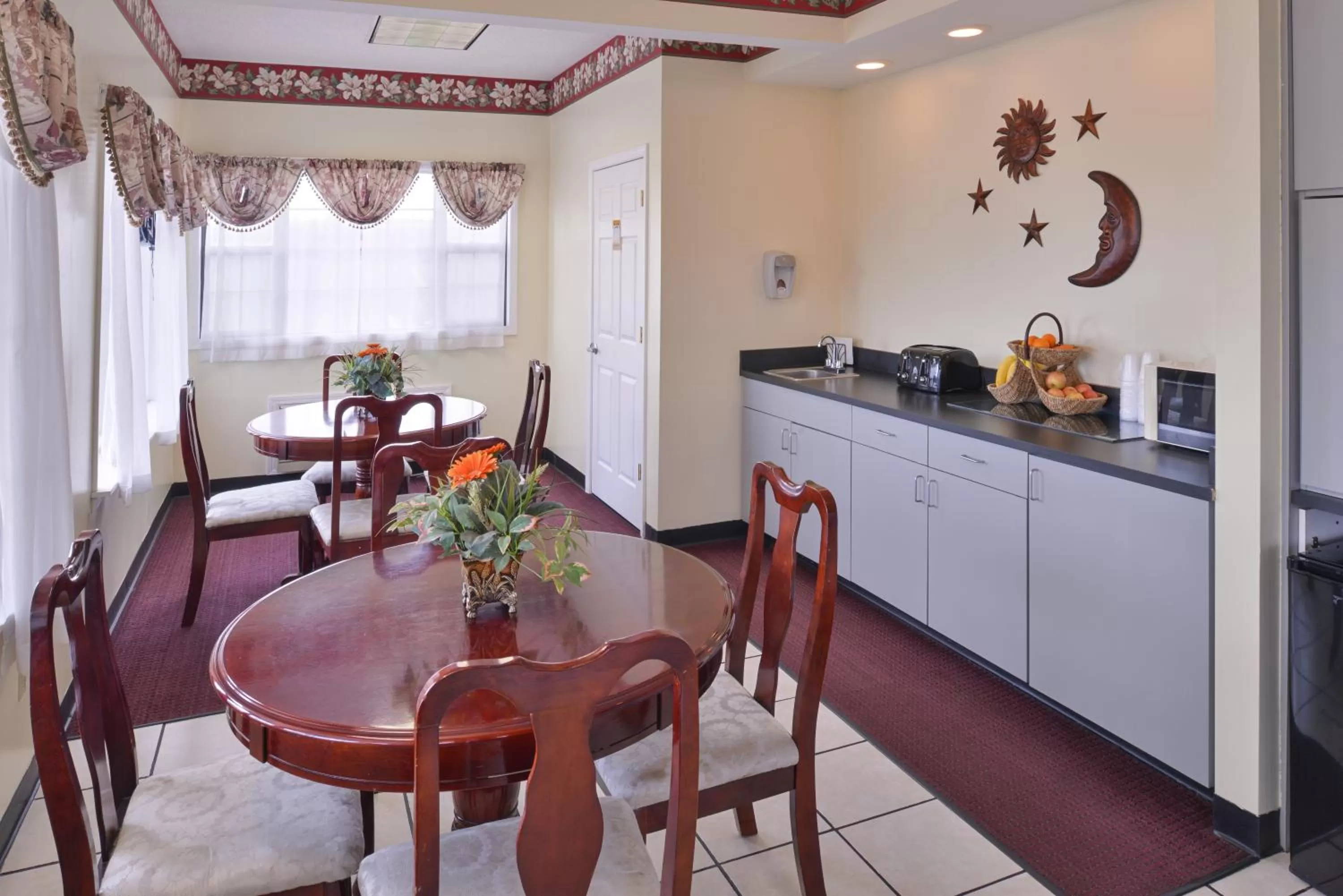 Coffee/tea facilities in Americas Best Value Inn Wildersville