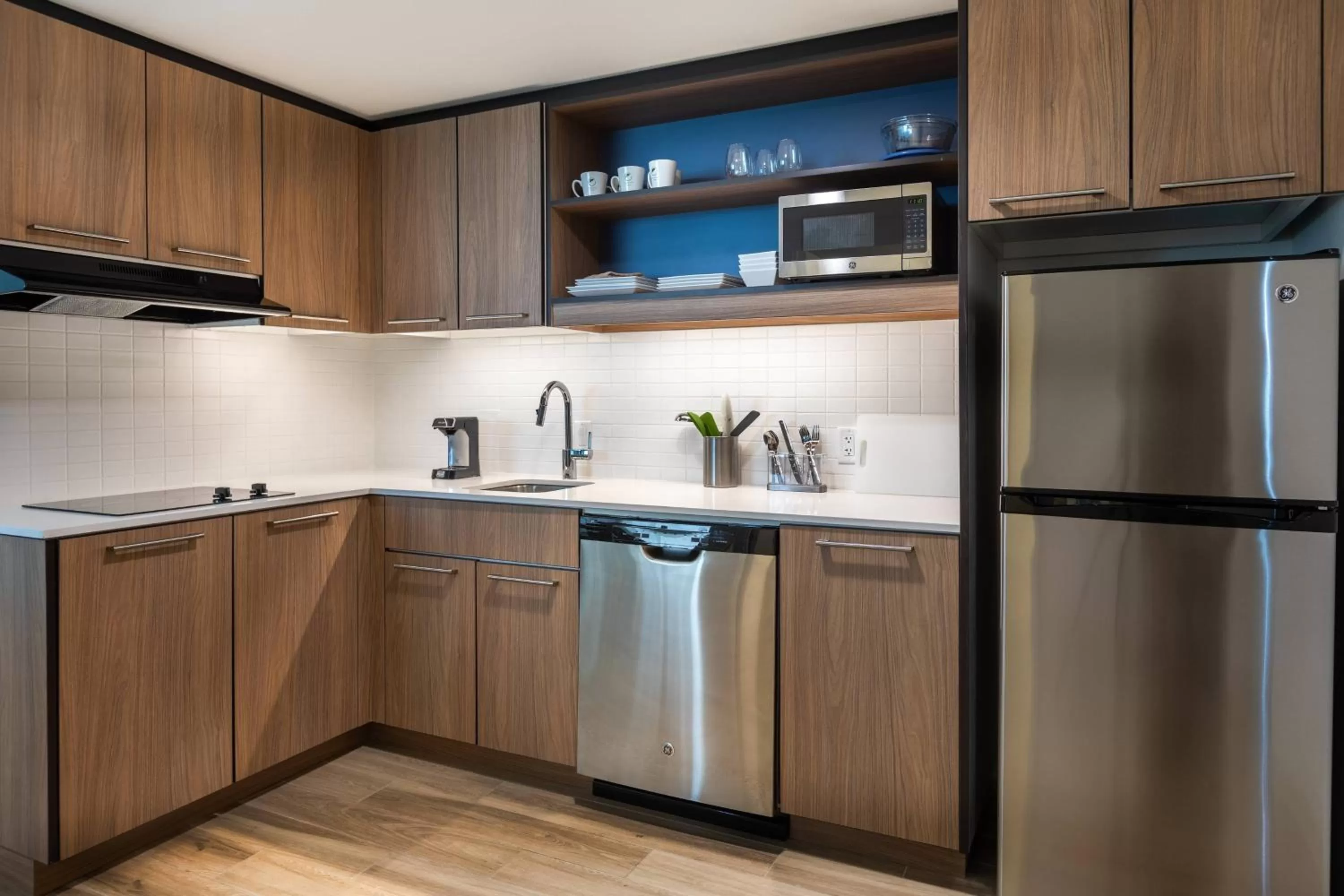 King Studio with Sofa Bed - Hearing Accessible in Element Houston Katy