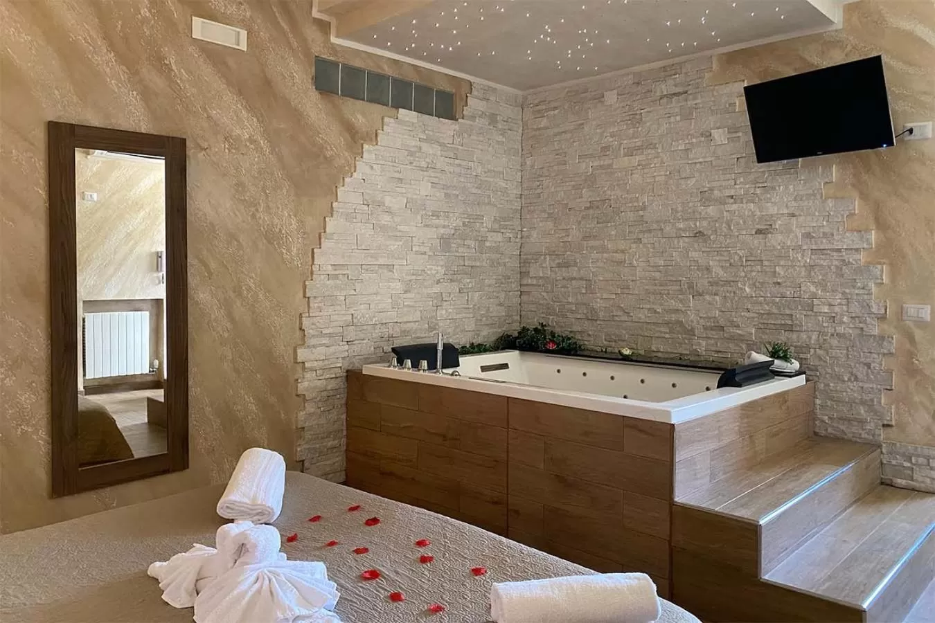 Hot Tub, Bed in BlueBay Residence Resort