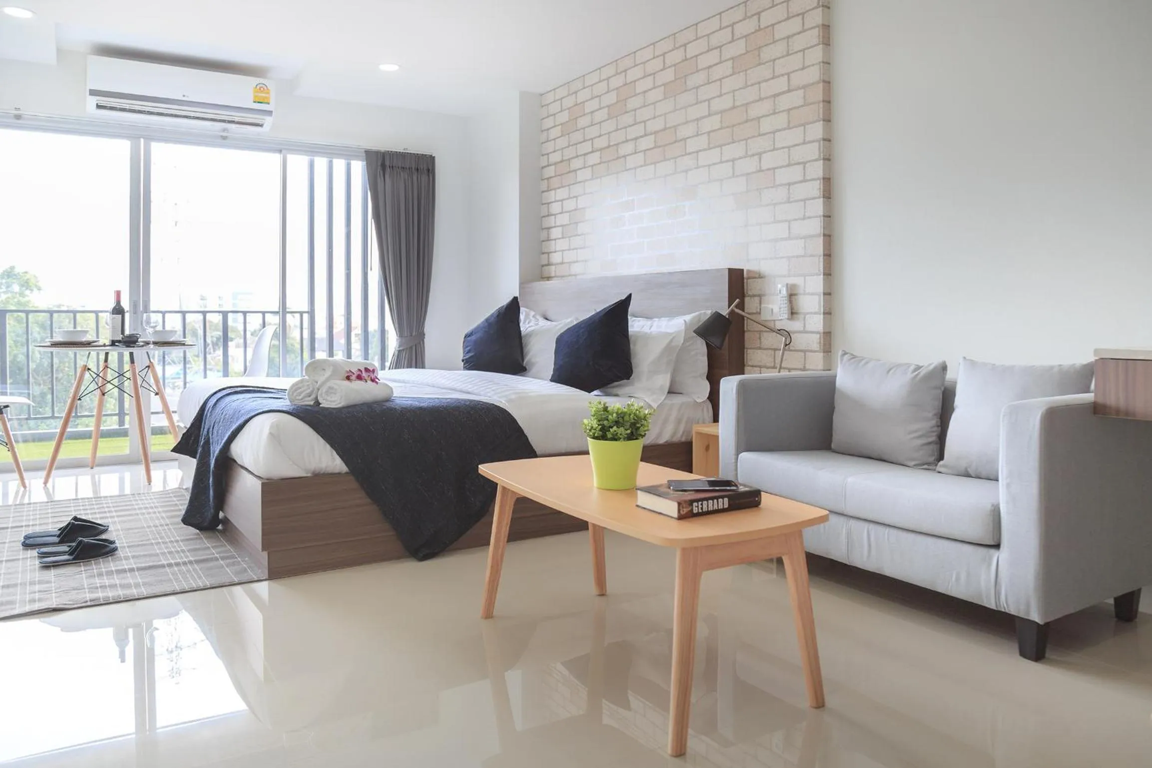 Bedroom, Bed in Q Space Residence