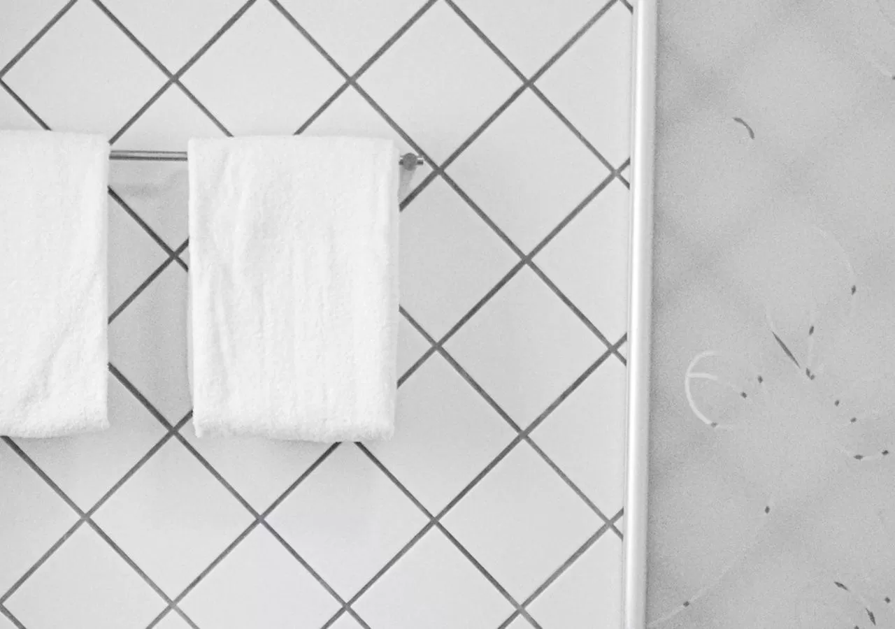 Bathroom in Fladbro Kro