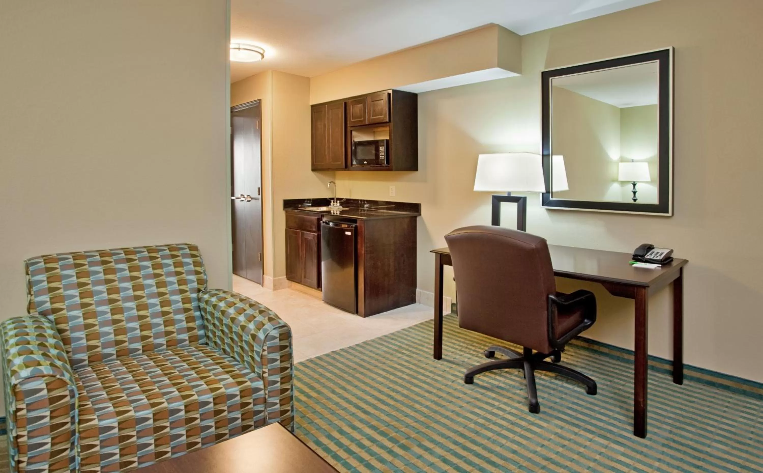 Photo of the whole room in Holiday Inn Columbia East by IHG