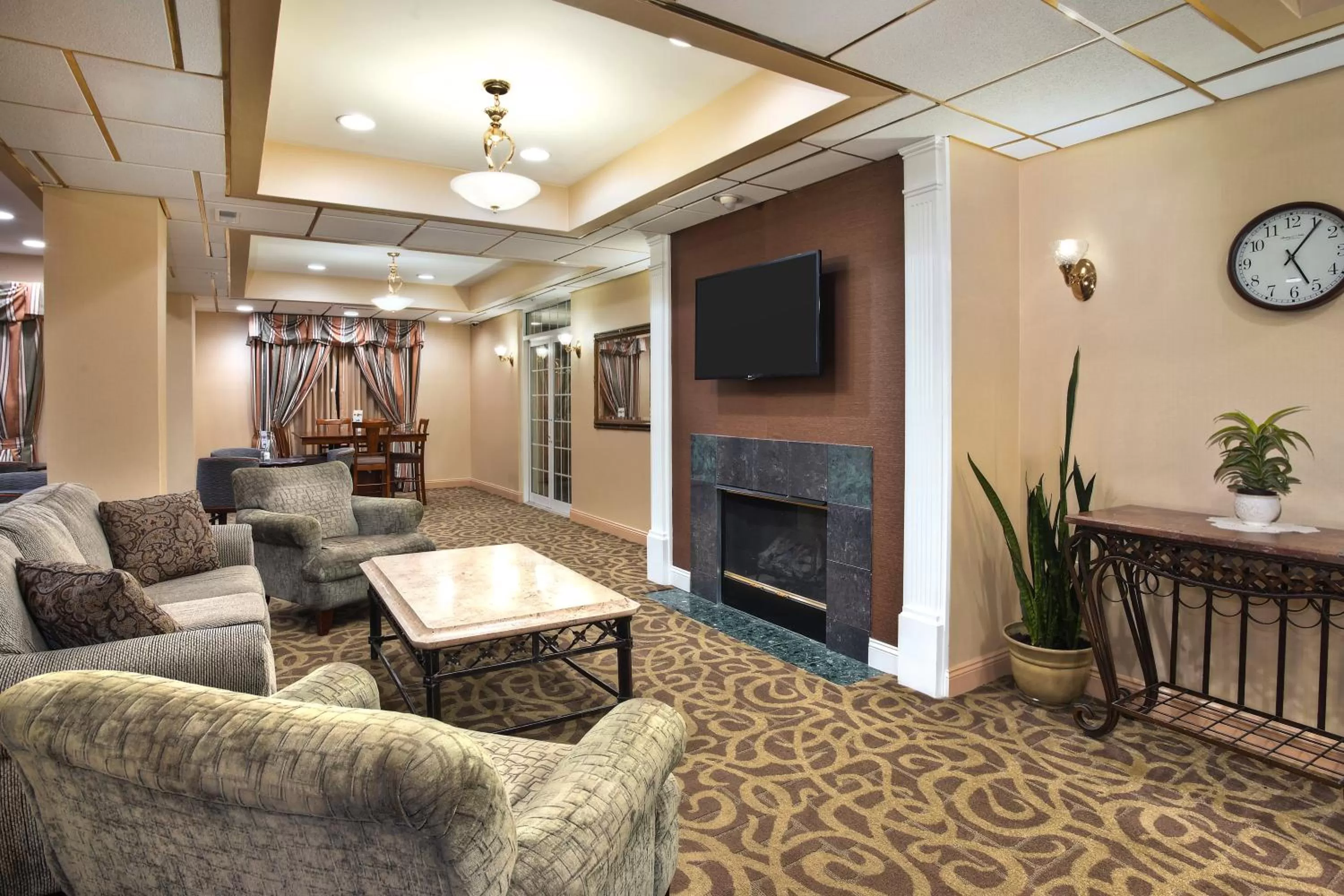 Lobby or reception in Holiday Inn Express Hotel and Suites Harrington - Dover Area by IHG