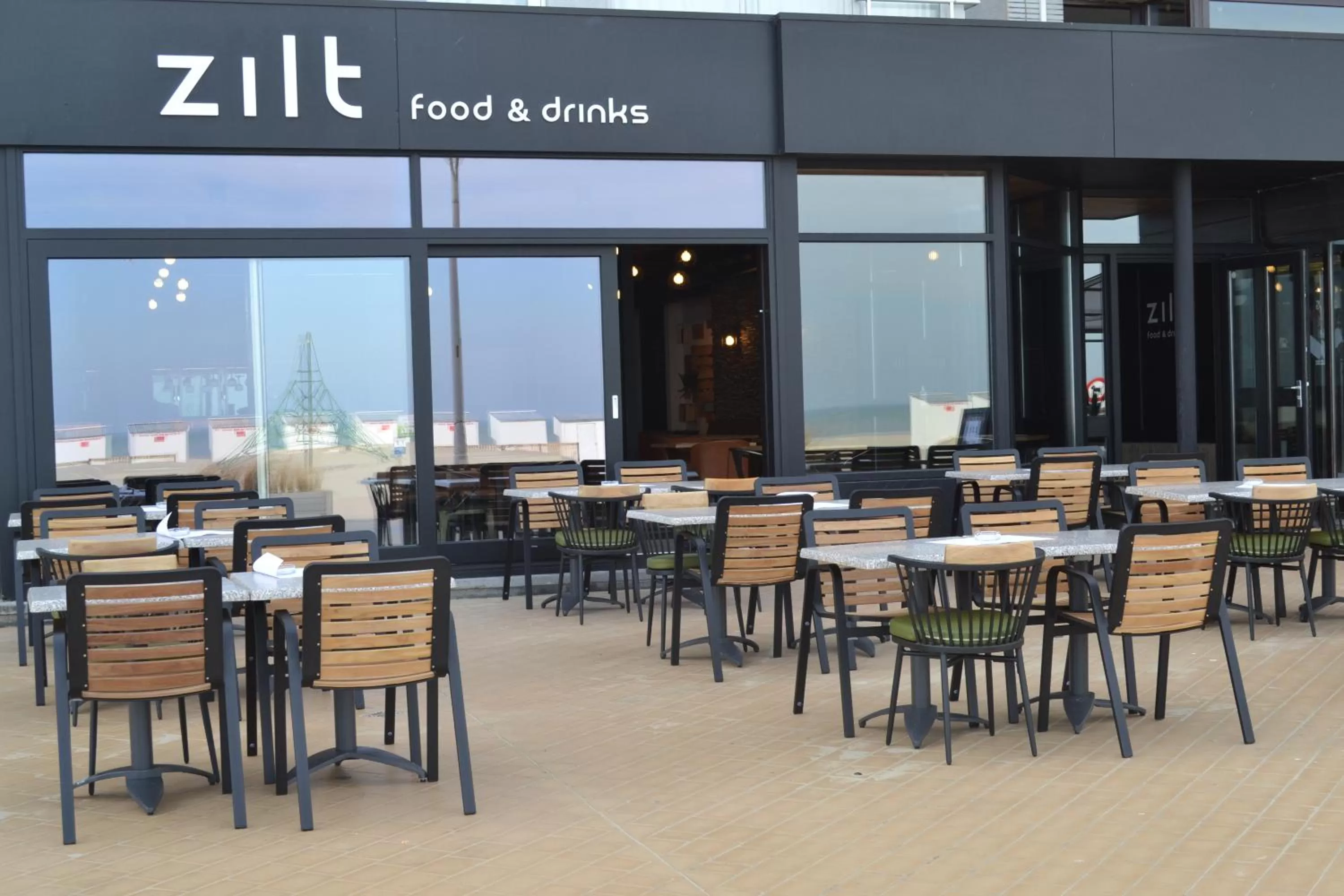 Restaurant/places to eat in Hotel Sandeshoved Zeedijk