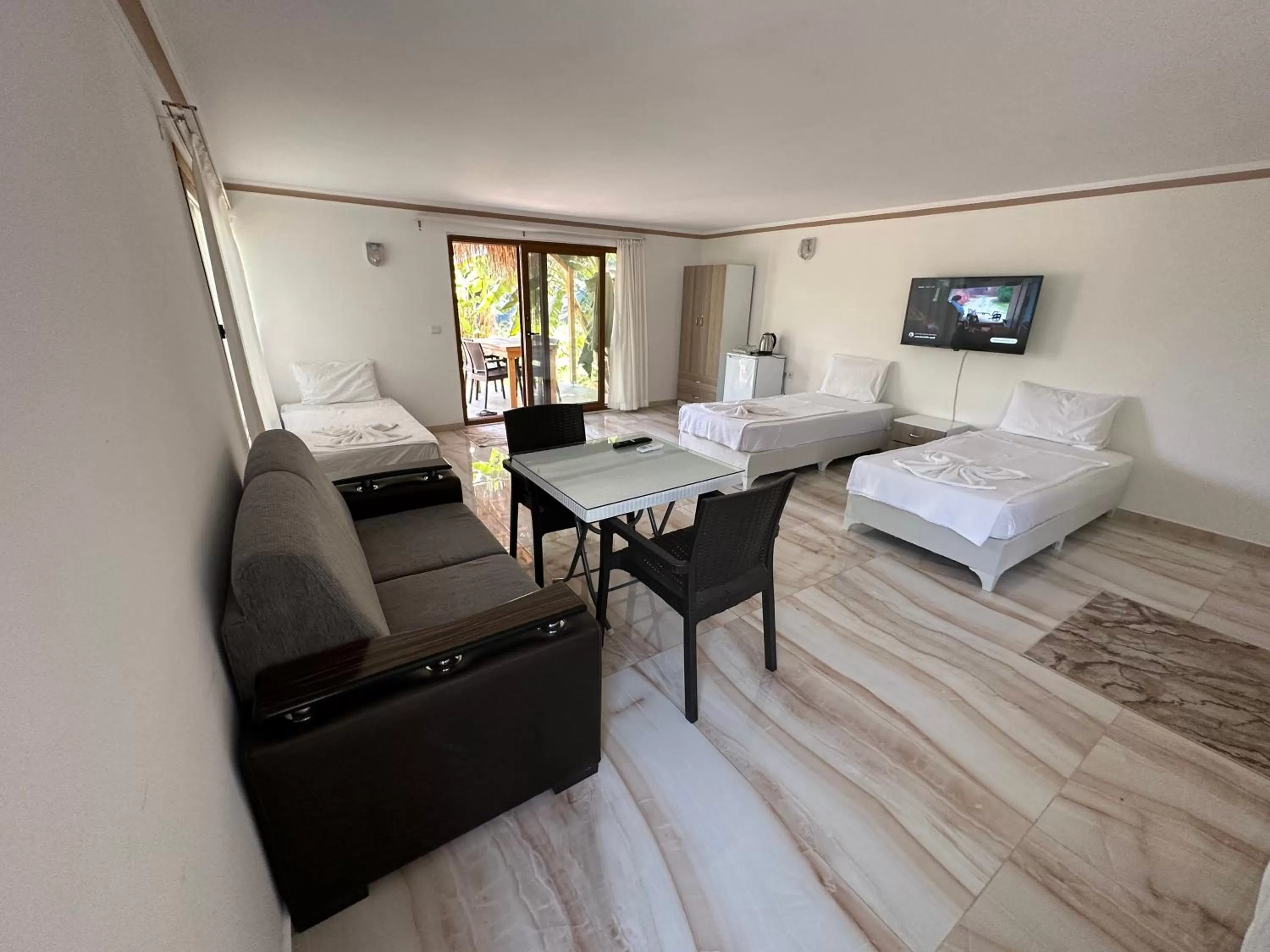 Bed in Kiriş Garden Hotel