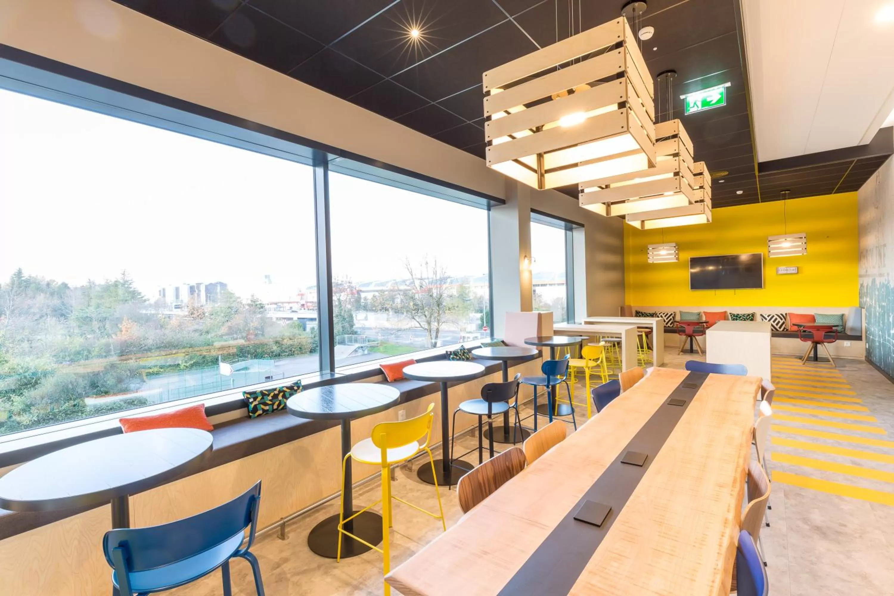 Restaurant/places to eat in ibis Styles Geneve Palexpo Aeroport