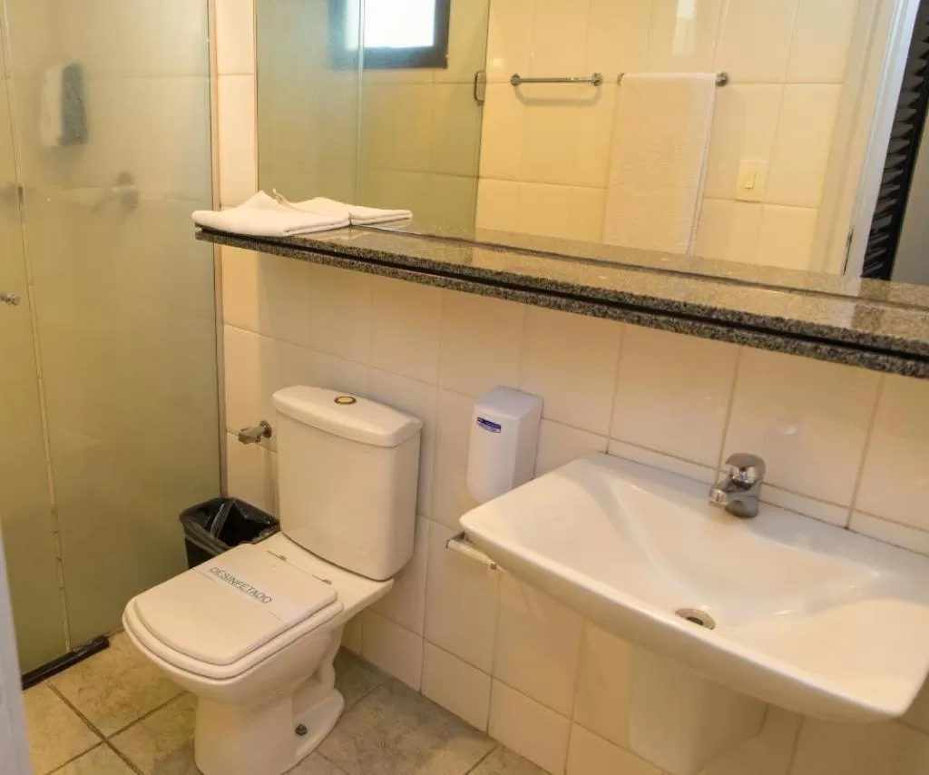 Bathroom in Elo Hotel