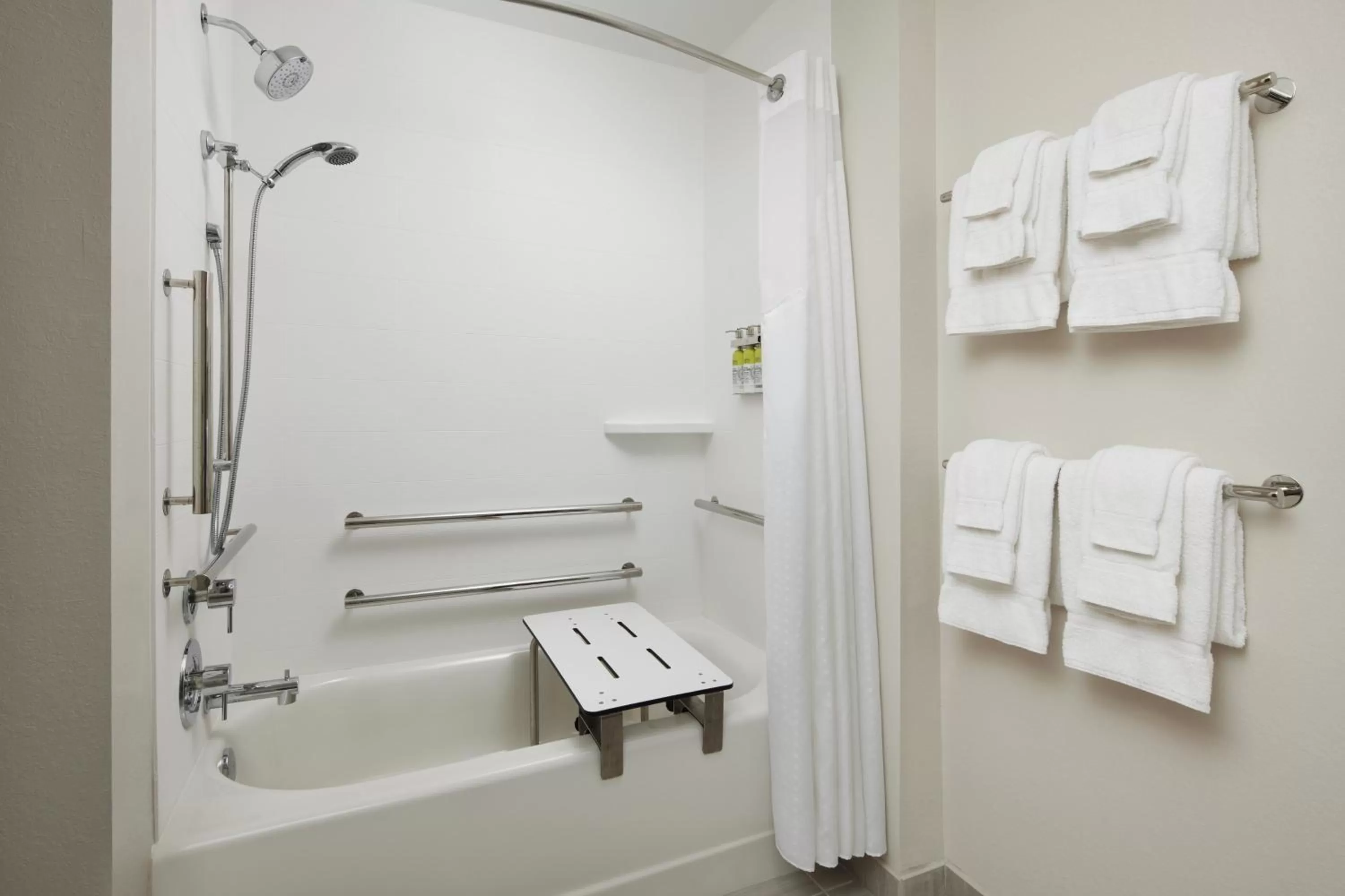 Bathroom in Holiday Inn Express & Suites Gulf Breeze - Pensacola Area by IHG