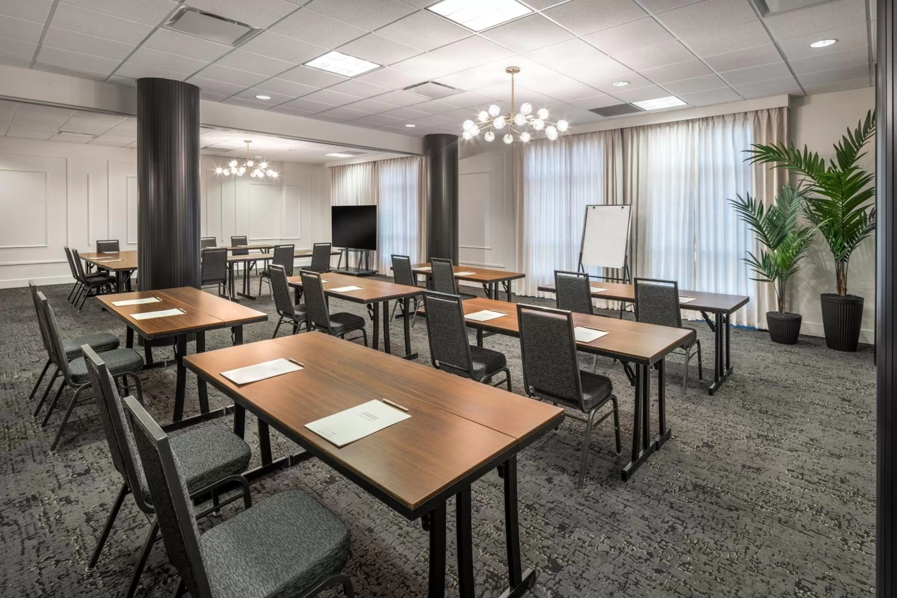 Meeting/conference room in Residence Inn by Marriott Calgary South