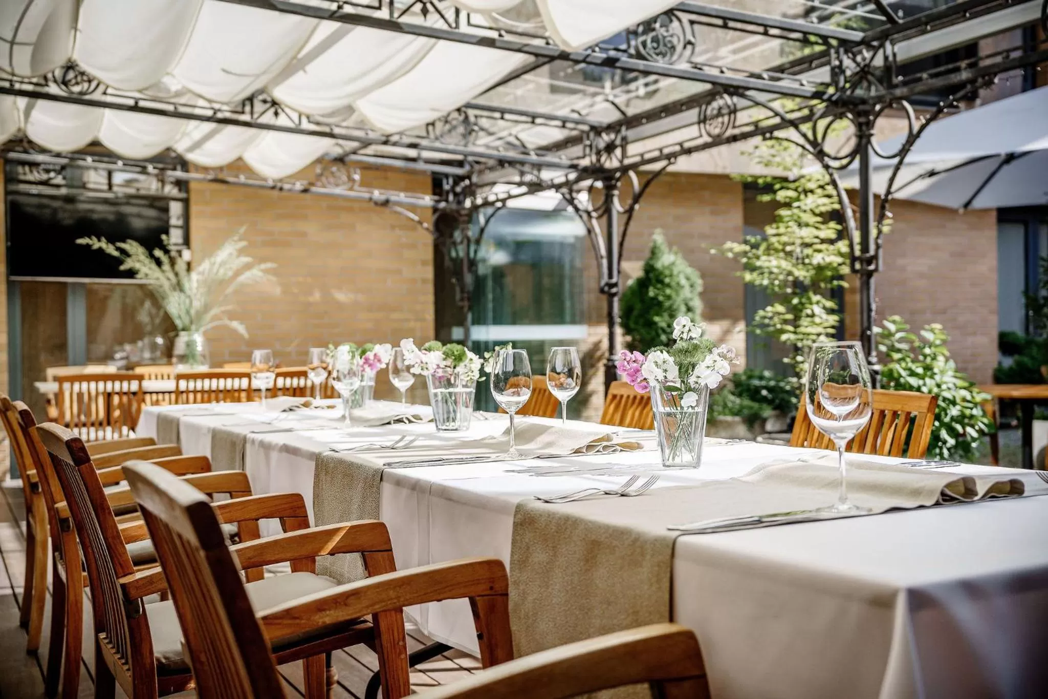 Balcony/Terrace in Euterpe Hotel