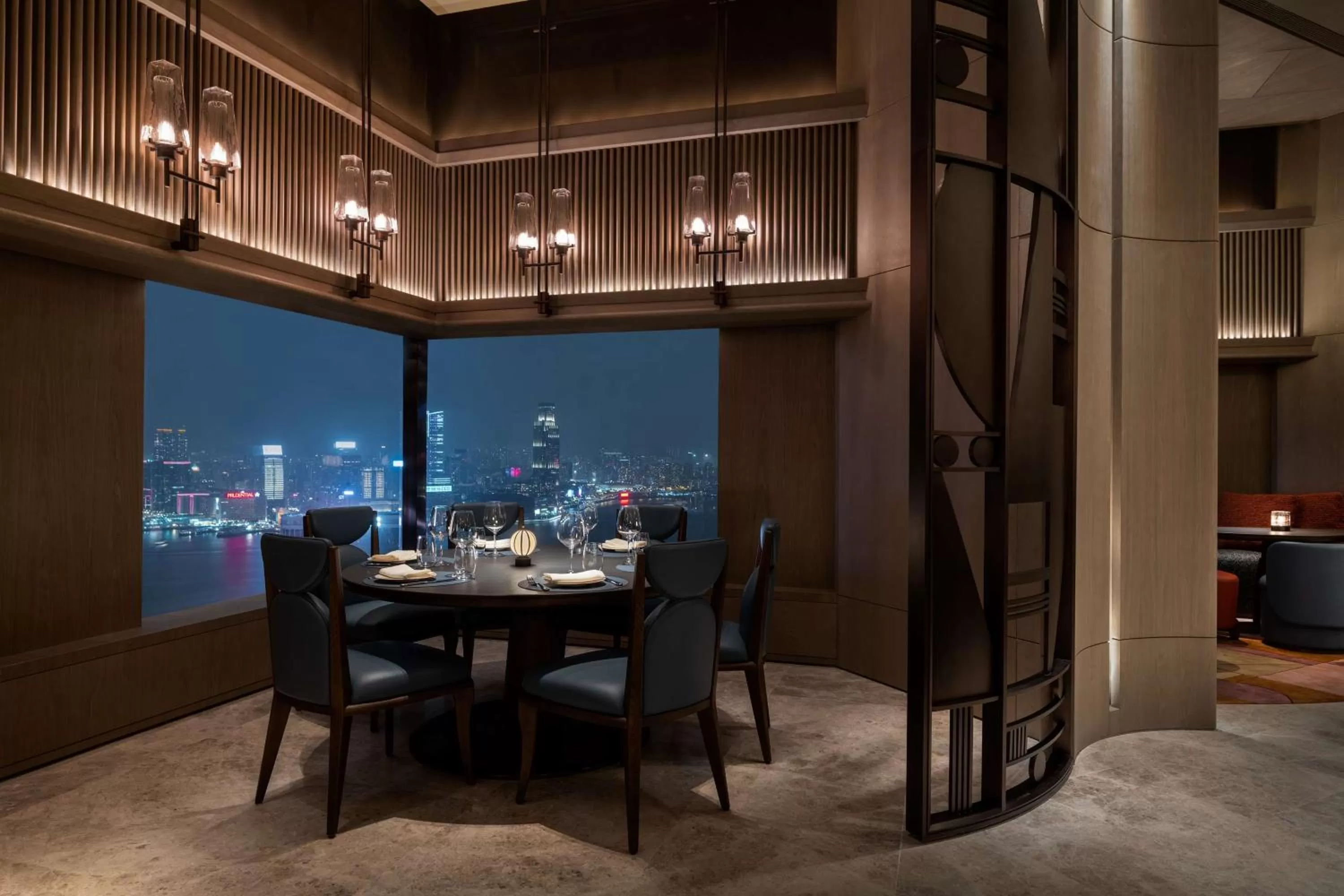 Restaurant/places to eat in Upper House Hong Kong
