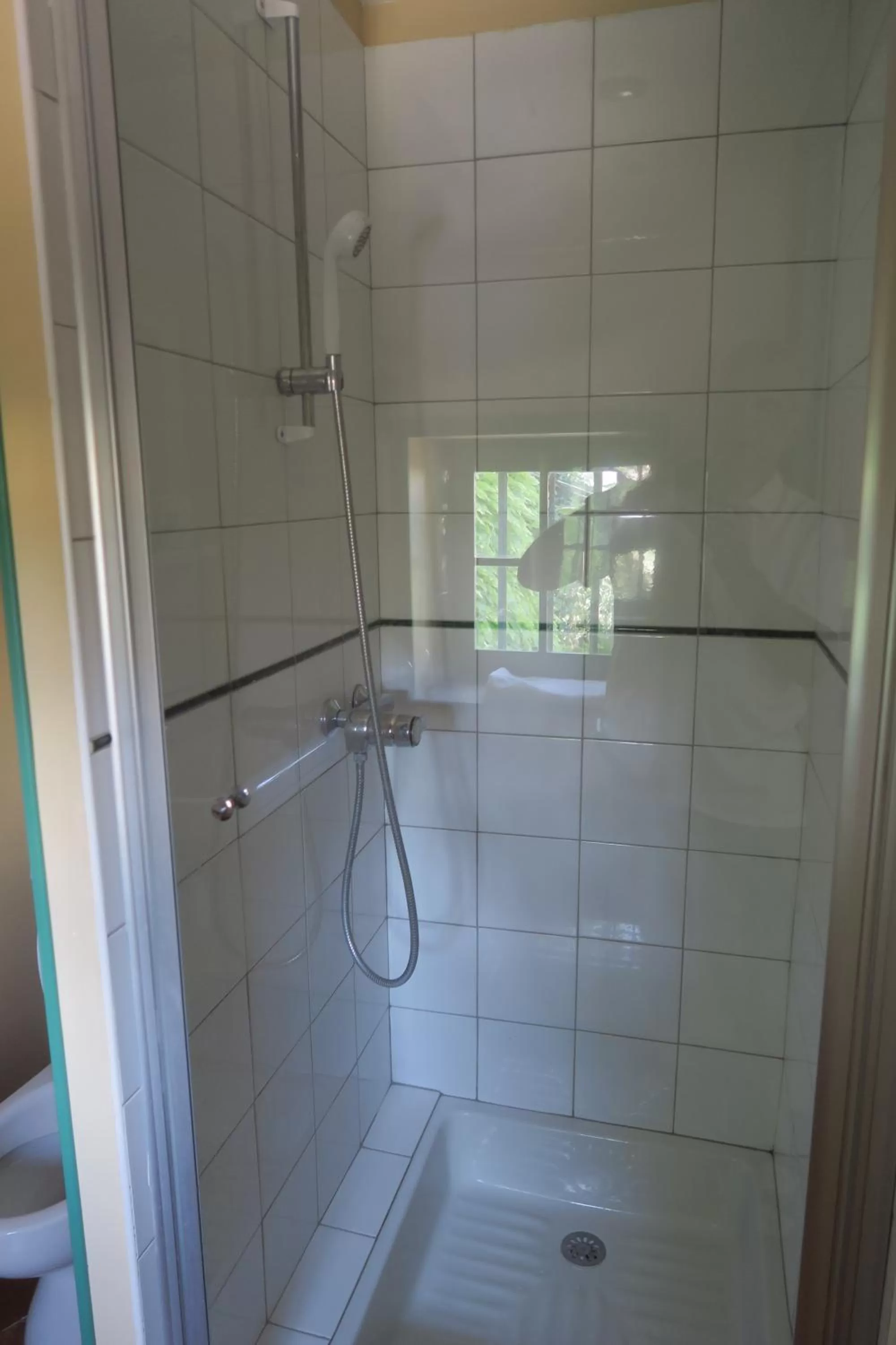 Shower in Le Domaine de Fraissinet