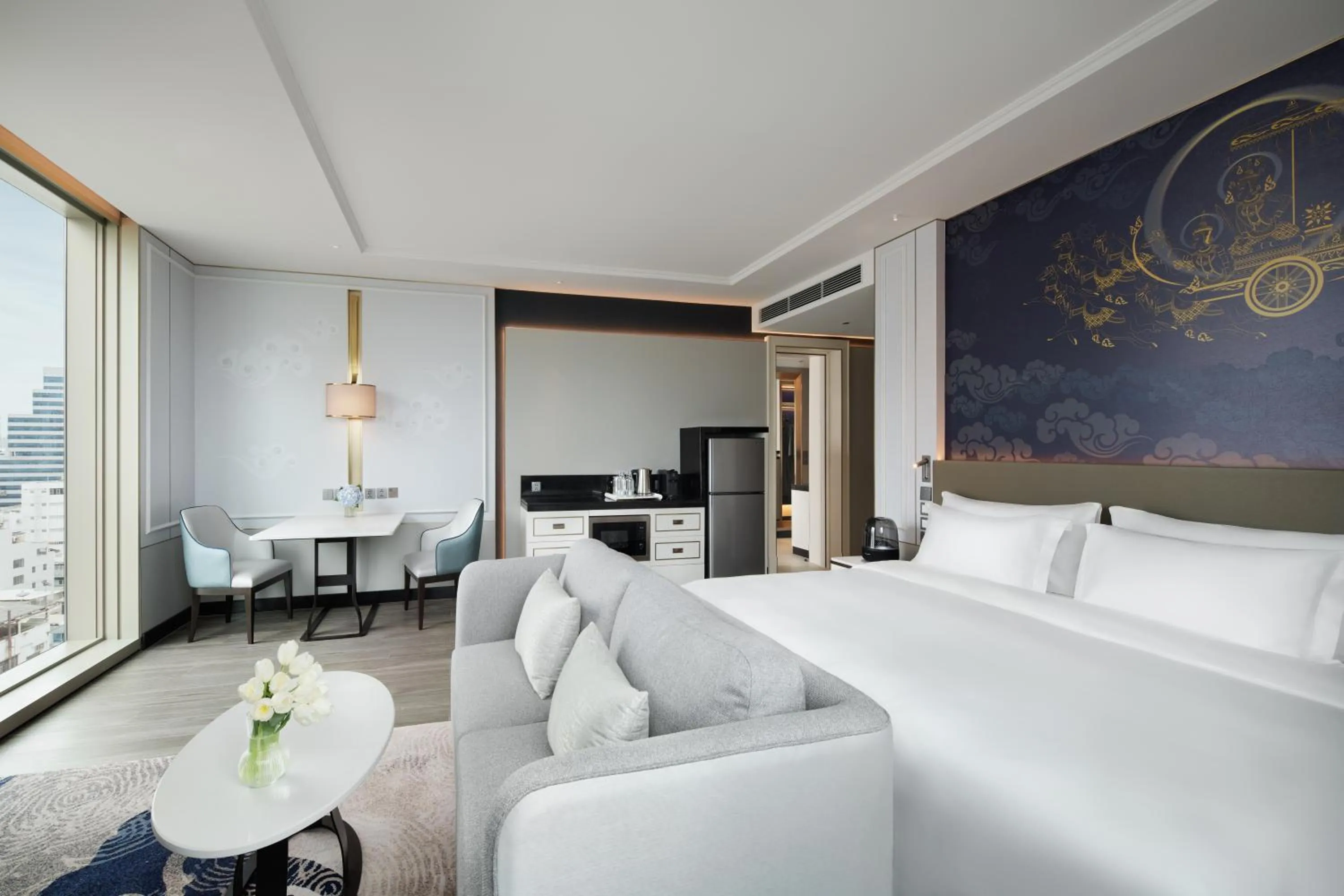 Bed in Grande Centre Point Surawong Bangkok