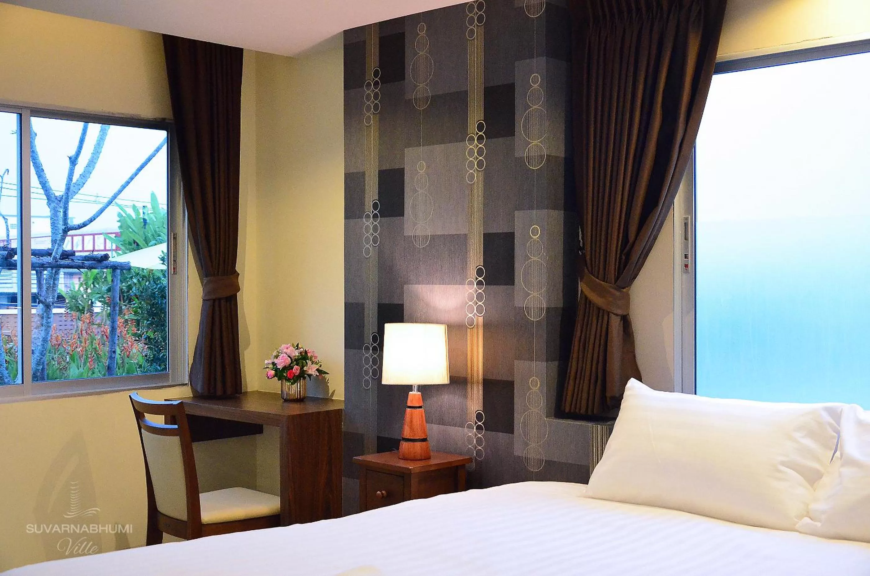 Premier Suite with Pool Access in Suvarnabhumi Ville Airport Hotel