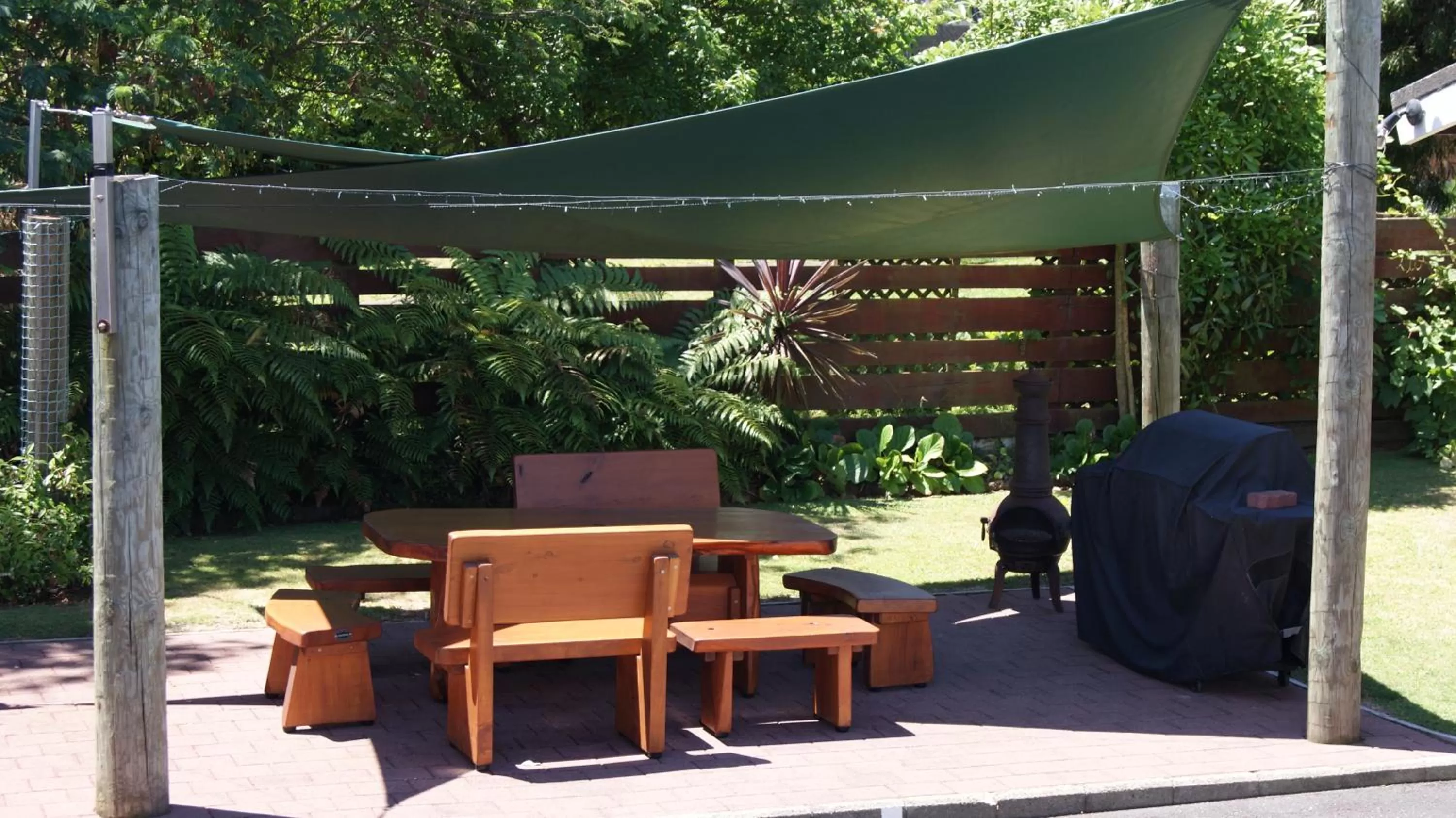 BBQ facilities in Tourist Court Motel