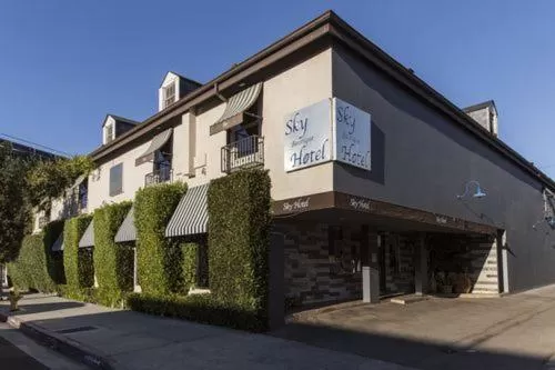 Property building in L.A. Sky Boutique Hotel