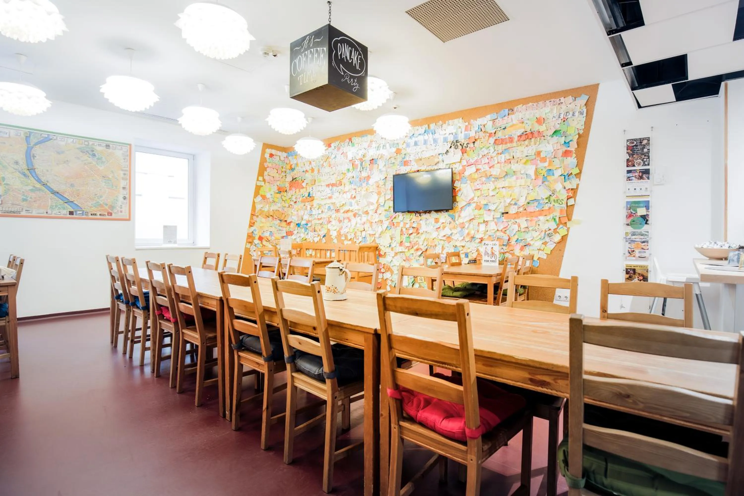 Communal kitchen in Maverick Budapest Soho