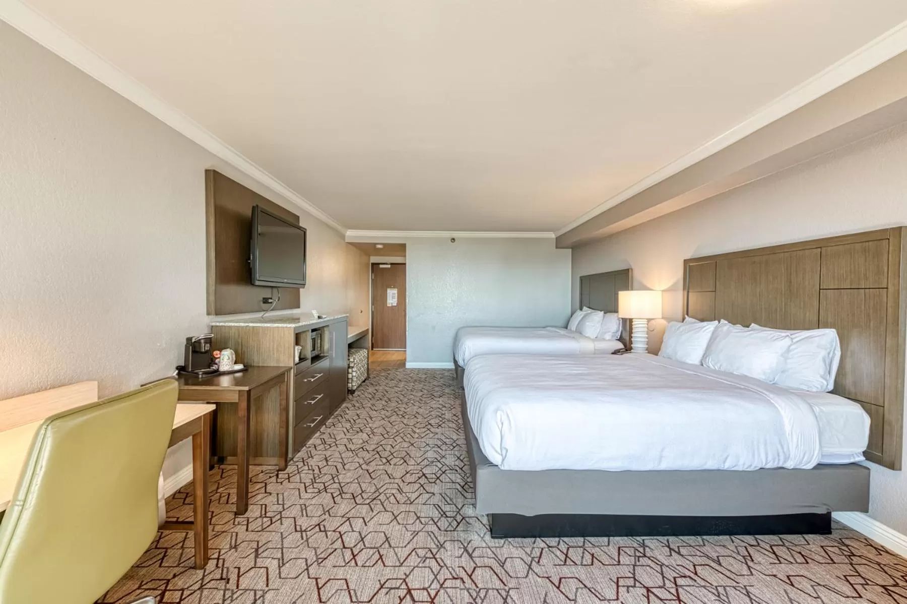 Bed in Amanzi Hotel, an Ascend Collection Hotel