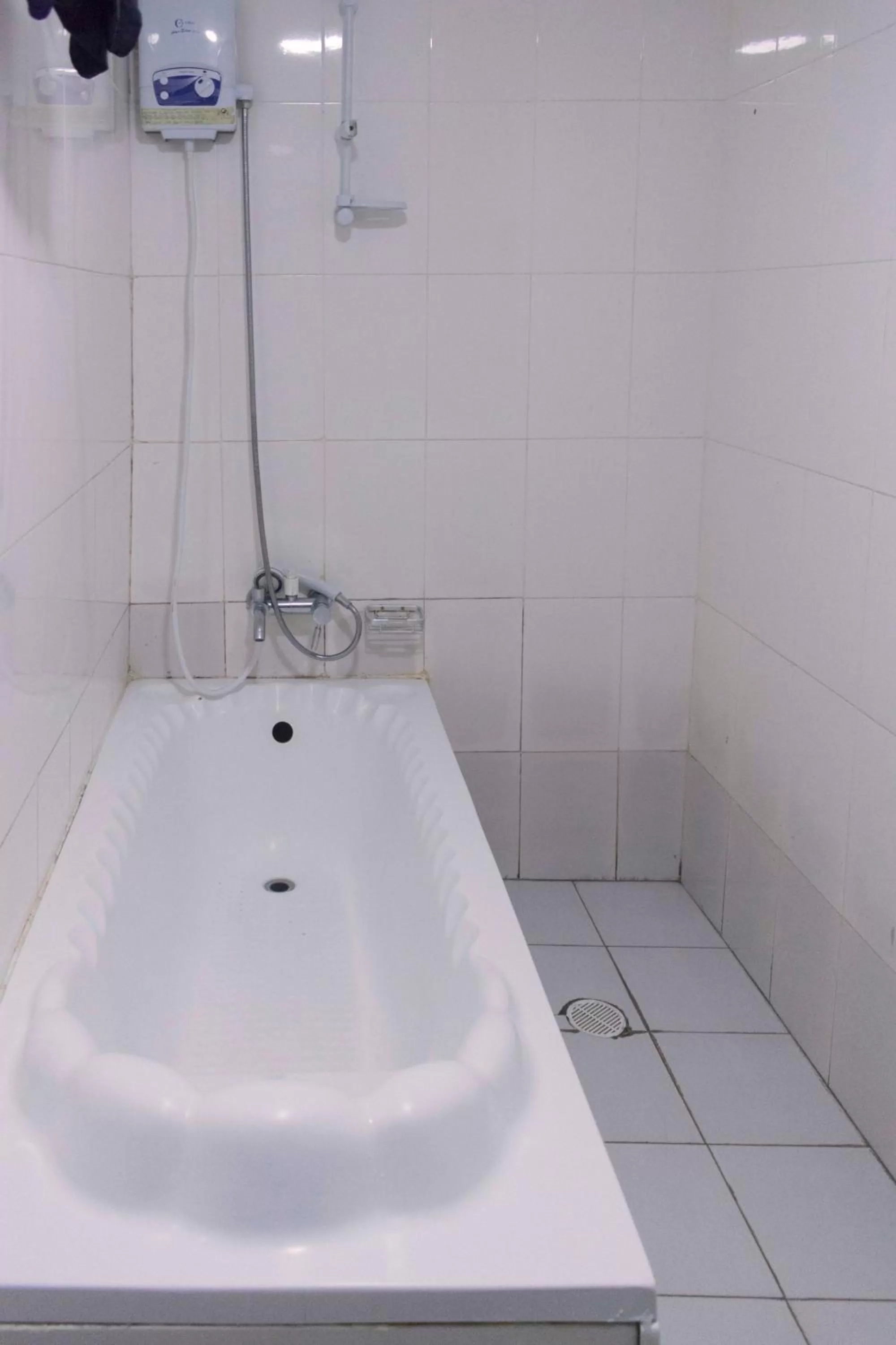 Hot Tub in Sunrise Hotel Kampala