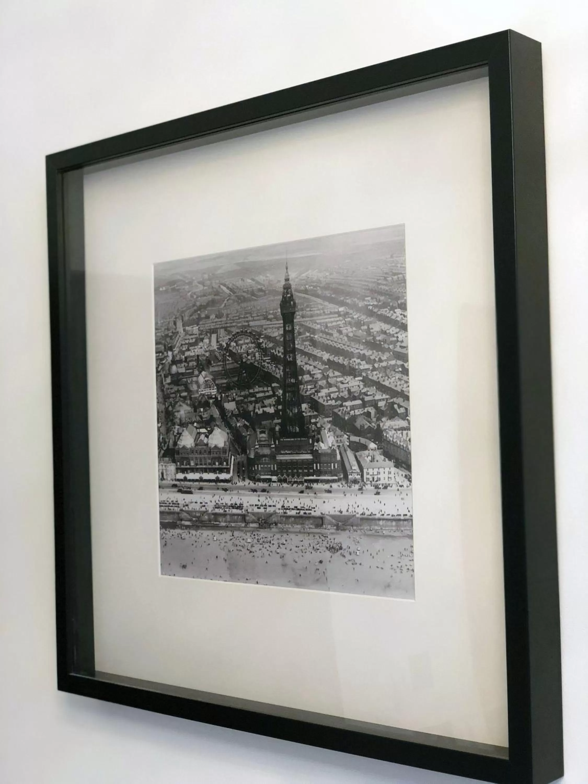 Decorative detail in Seafront419 By Seafront Collection