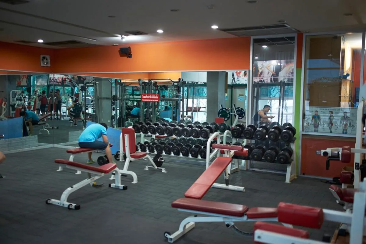 Fitness centre/facilities in Ravipha Residences