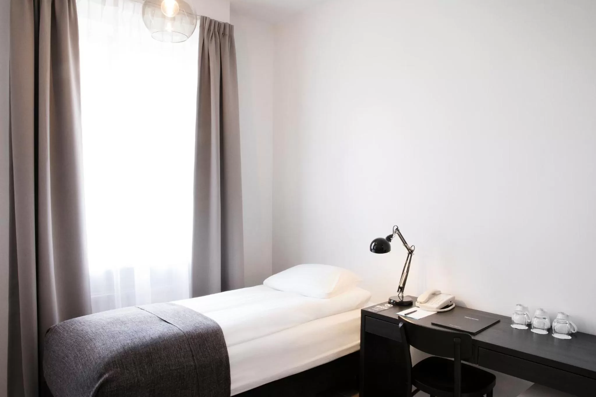 Bed in Fosshotel Rauðará