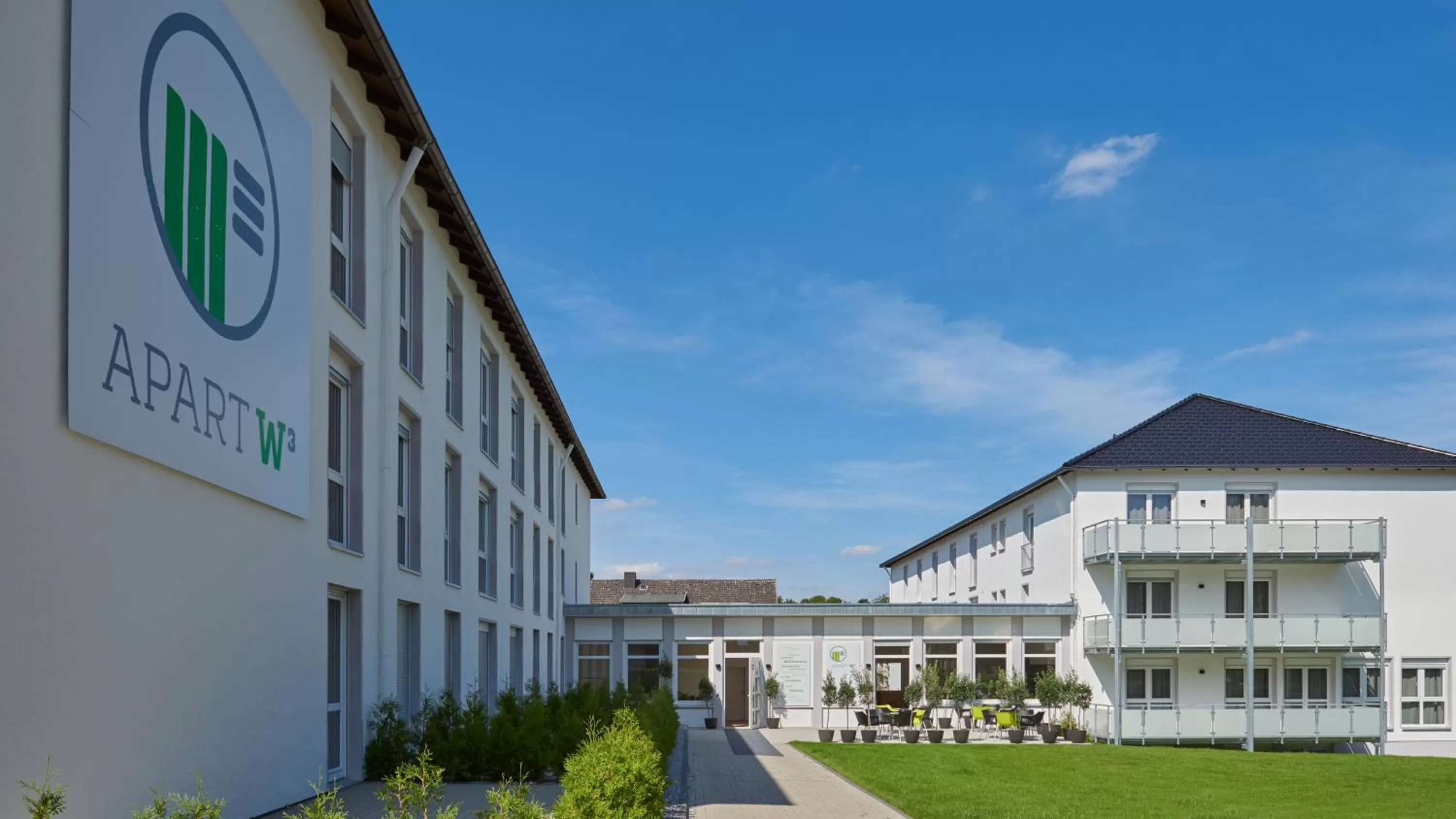 Facade/entrance in City Hotel ApartW3 - kostenlos parken