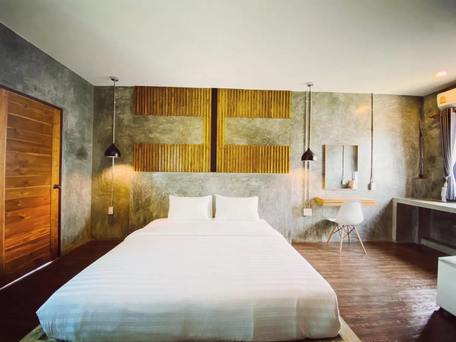 Bed in Leela Boutique (ลีลาบูทีค)